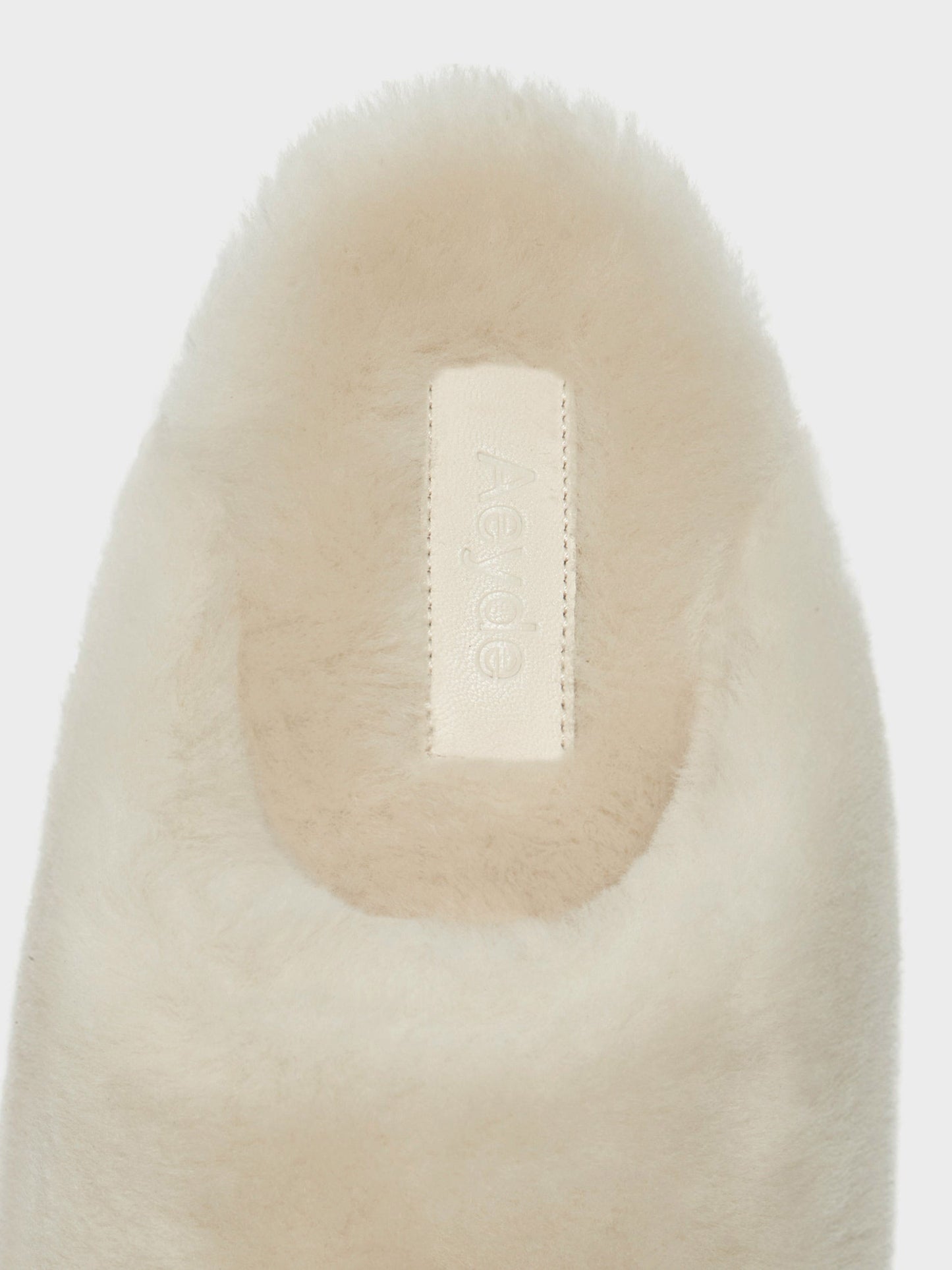 AEYDE-REGA SHEARLING CREAMY-