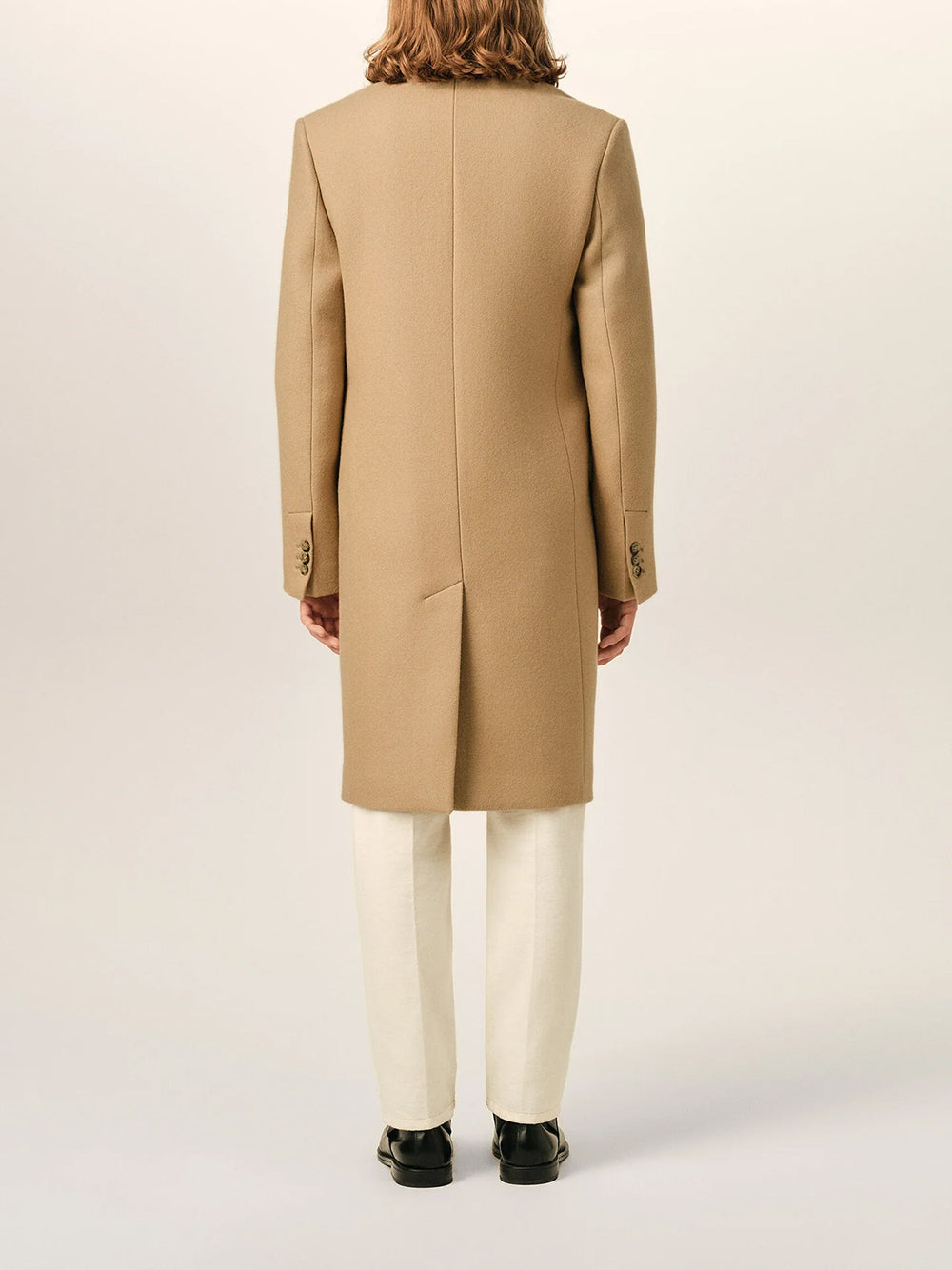 CLASSIC DOUBLE BREASTED COAT