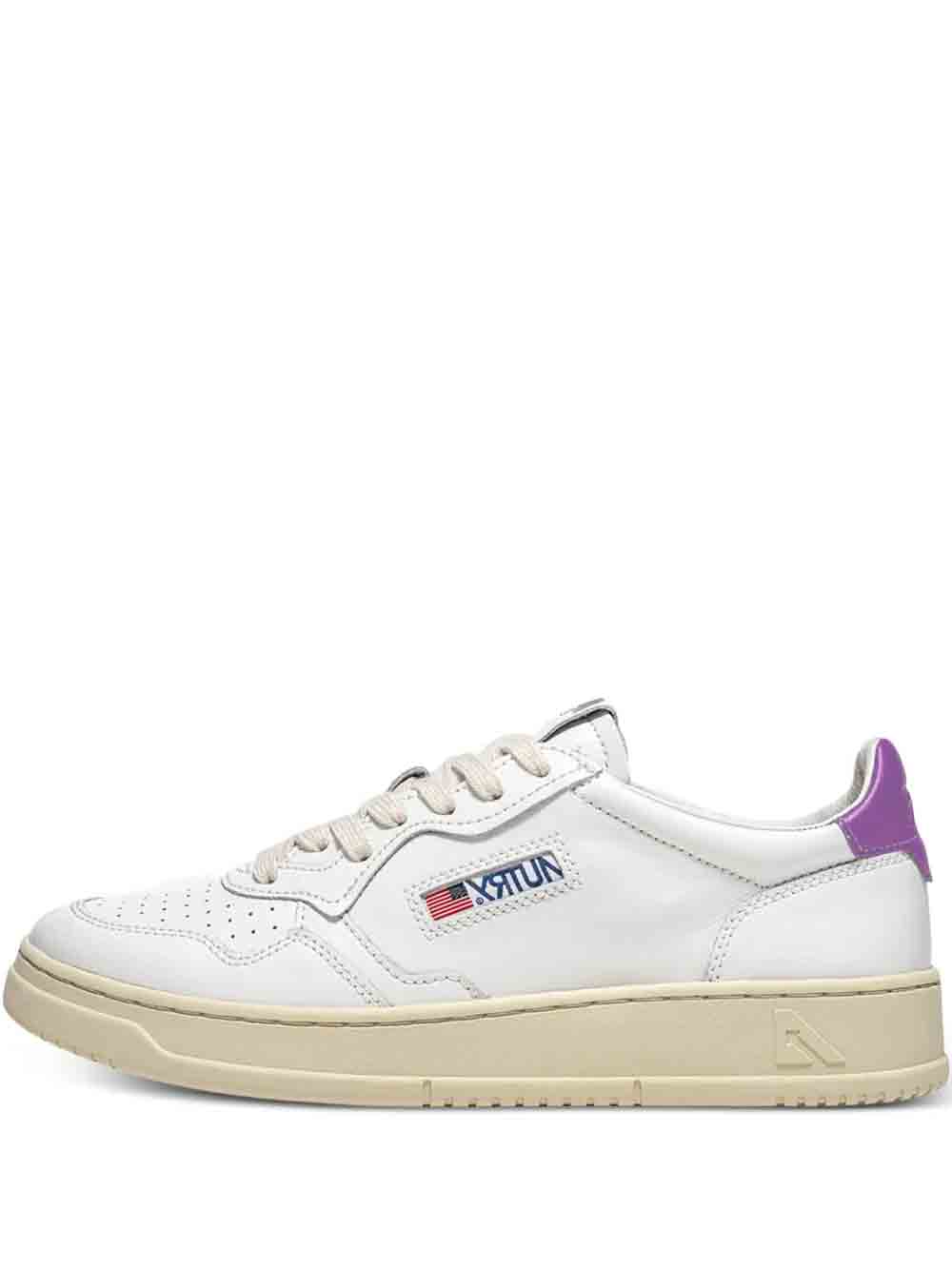 AUTRY /オートリー MEDALIST LOW WOM スニーカー 38 AUTRY /オートリー MEDALIST LOW WOM スニーカー 38 Autry Medalist