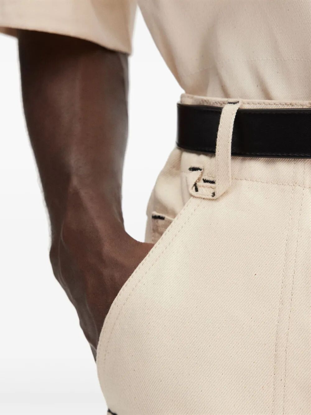 JACQUEMUS-LE SHORT DE-NÎMES-