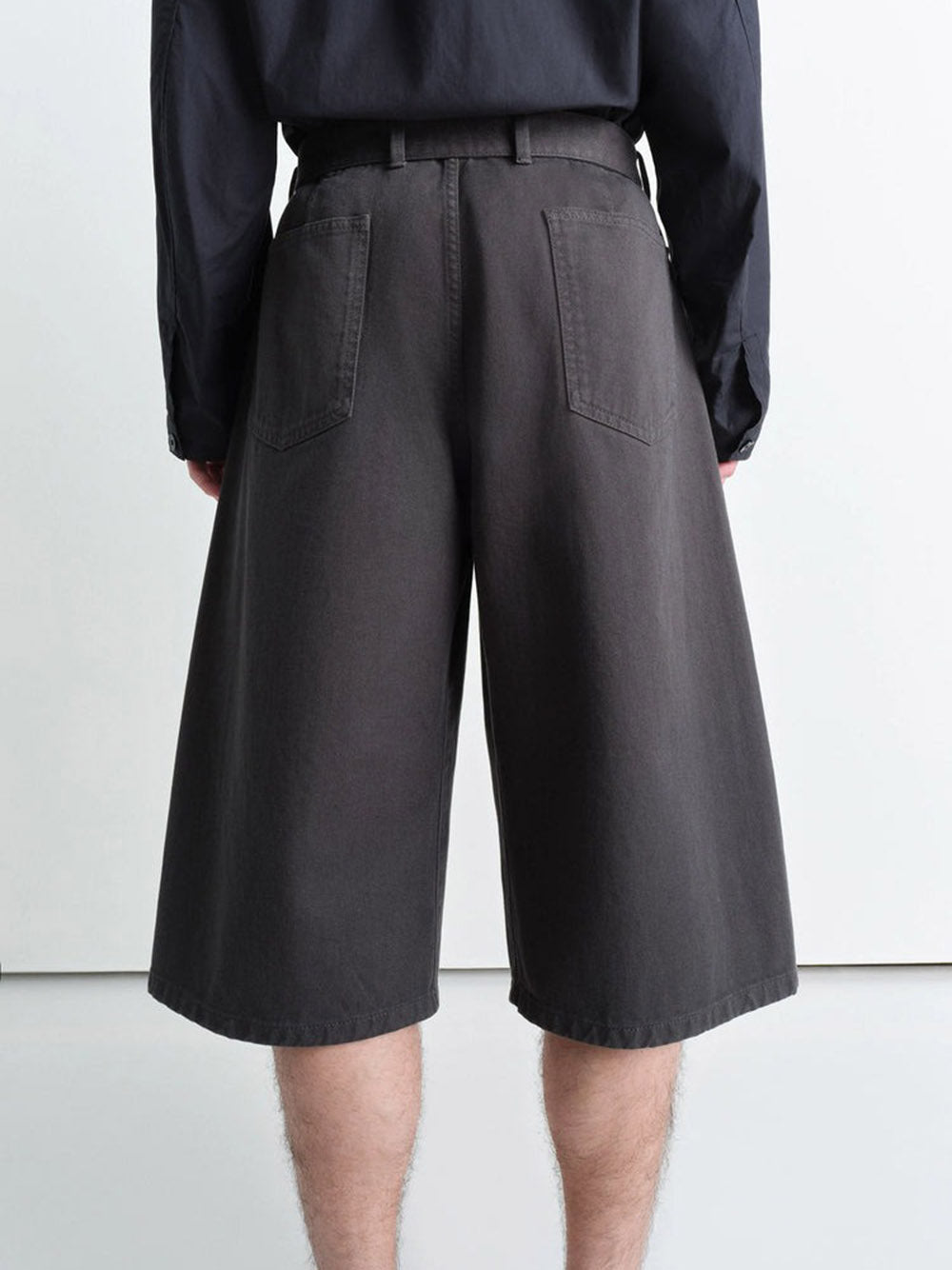 LEMAIRE-TWISTED SHORT-