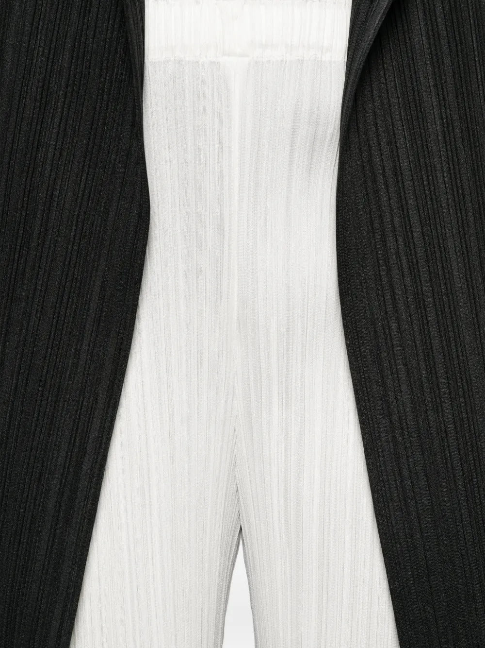 PLEATS PLEASE ISSEY MIYAKE-MONTHLY COLORS : FEBRUARY-