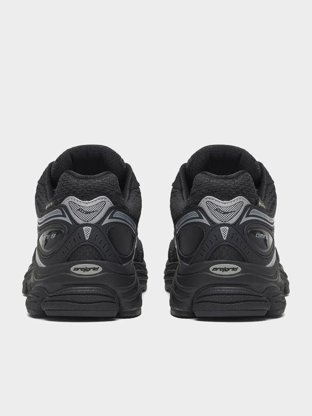 SAUCONY-PROGRID OMNI 9-