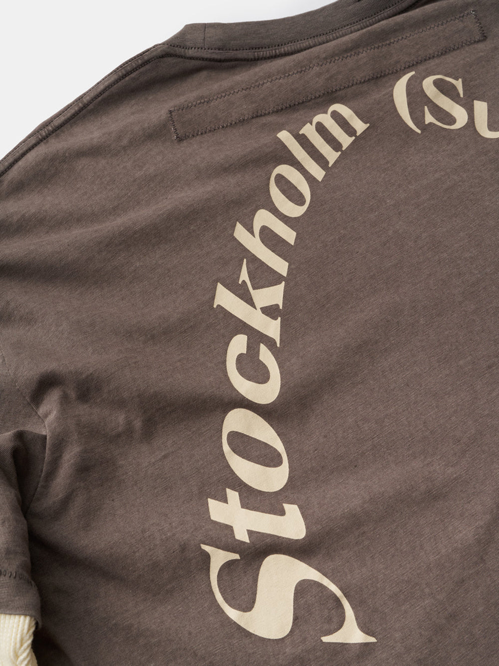 STOCKHOLM SURFBOARD CLUB-Layer Box Tee-