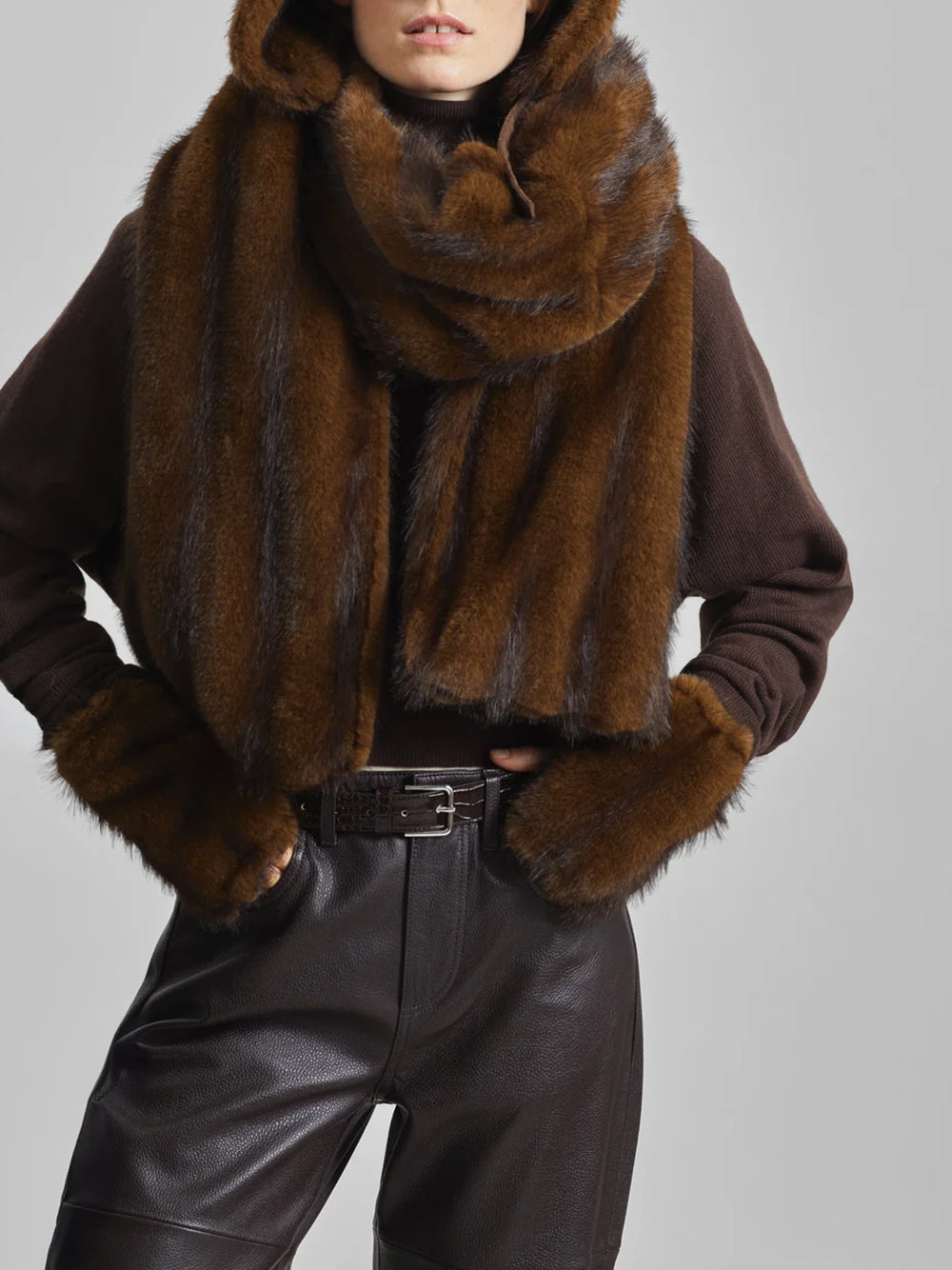 CIASA FAUX FUR SCARF