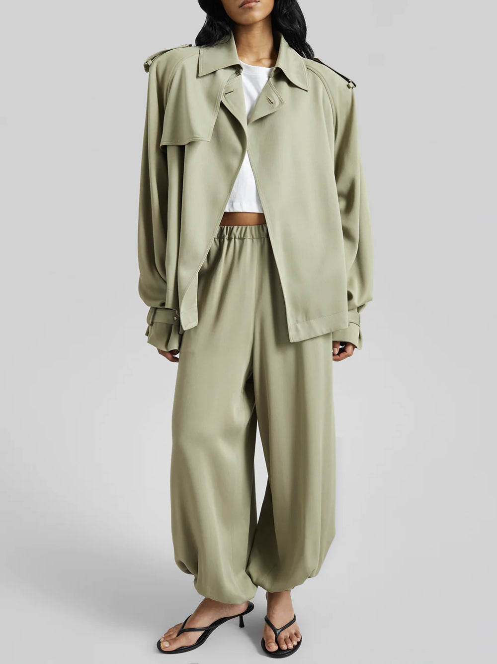 THE FRANKIE SHOP-ELVA FLUID SHORT TRENCH-