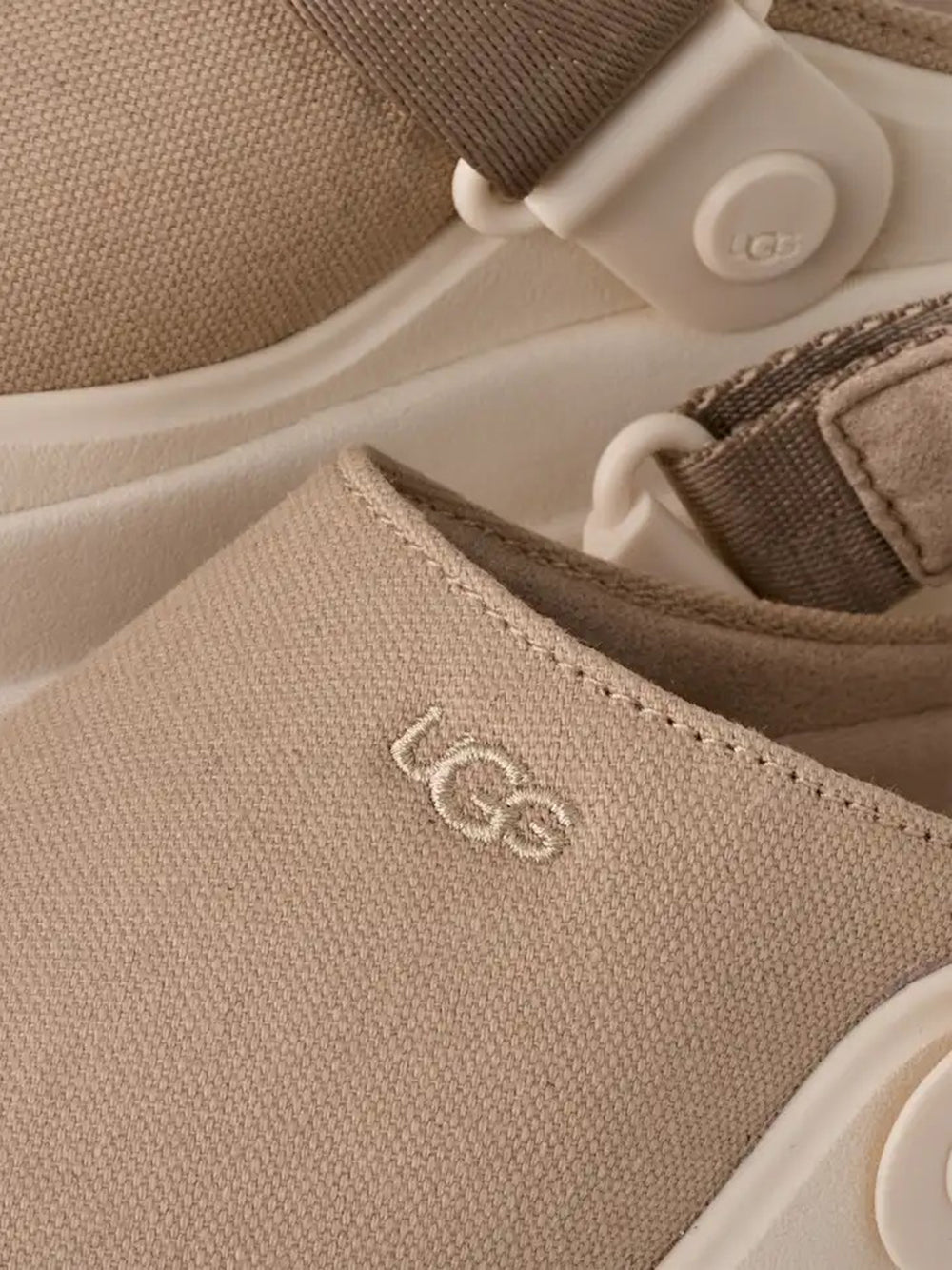 W GOLDENGLOW CANVAS CLOG