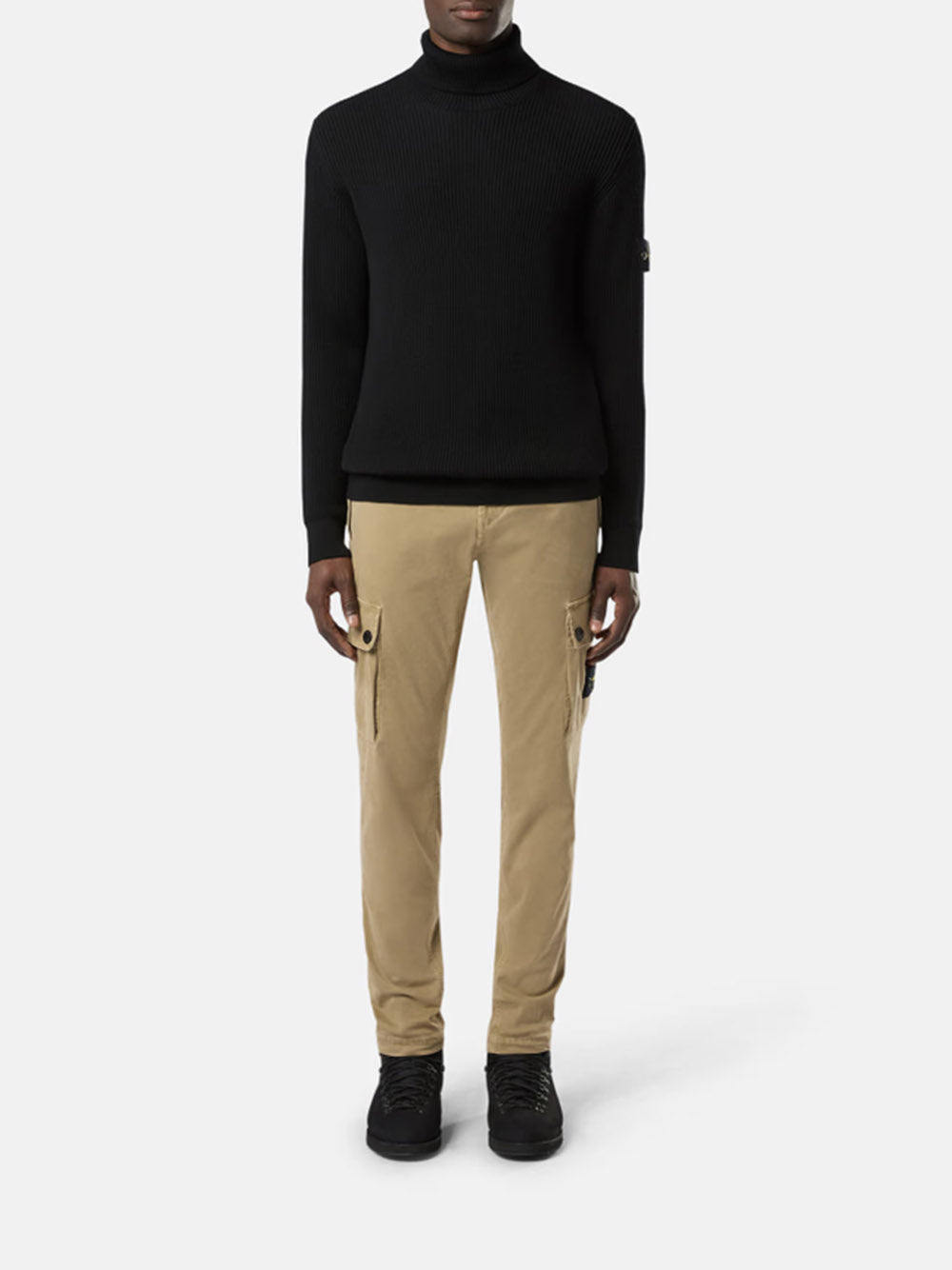 Finely ribbed turtleneck sweater