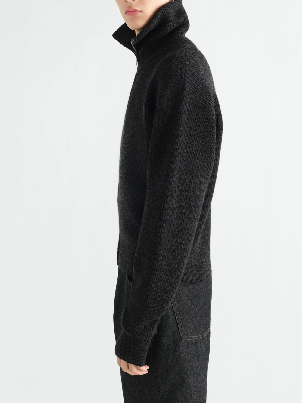 ZIPPED CARDIGAN