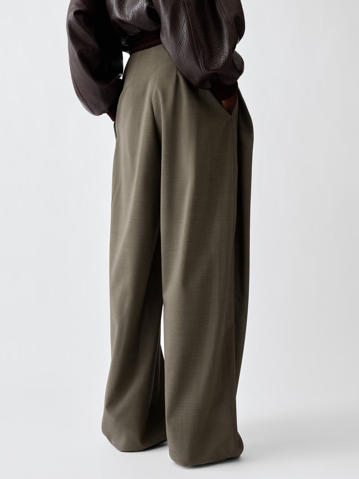 LE PANTALON CUBISTO