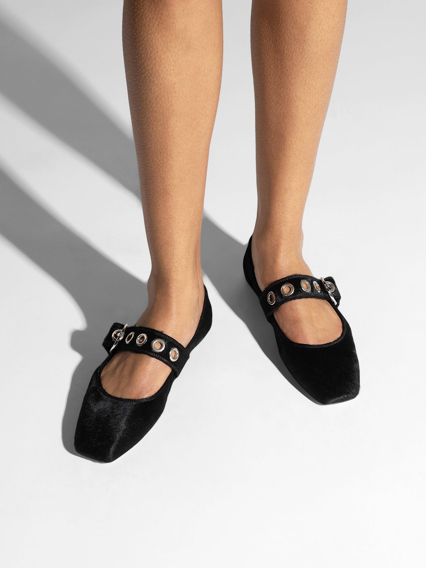 AEYDE-UMA EYELET PONYHAIR BLACK-
