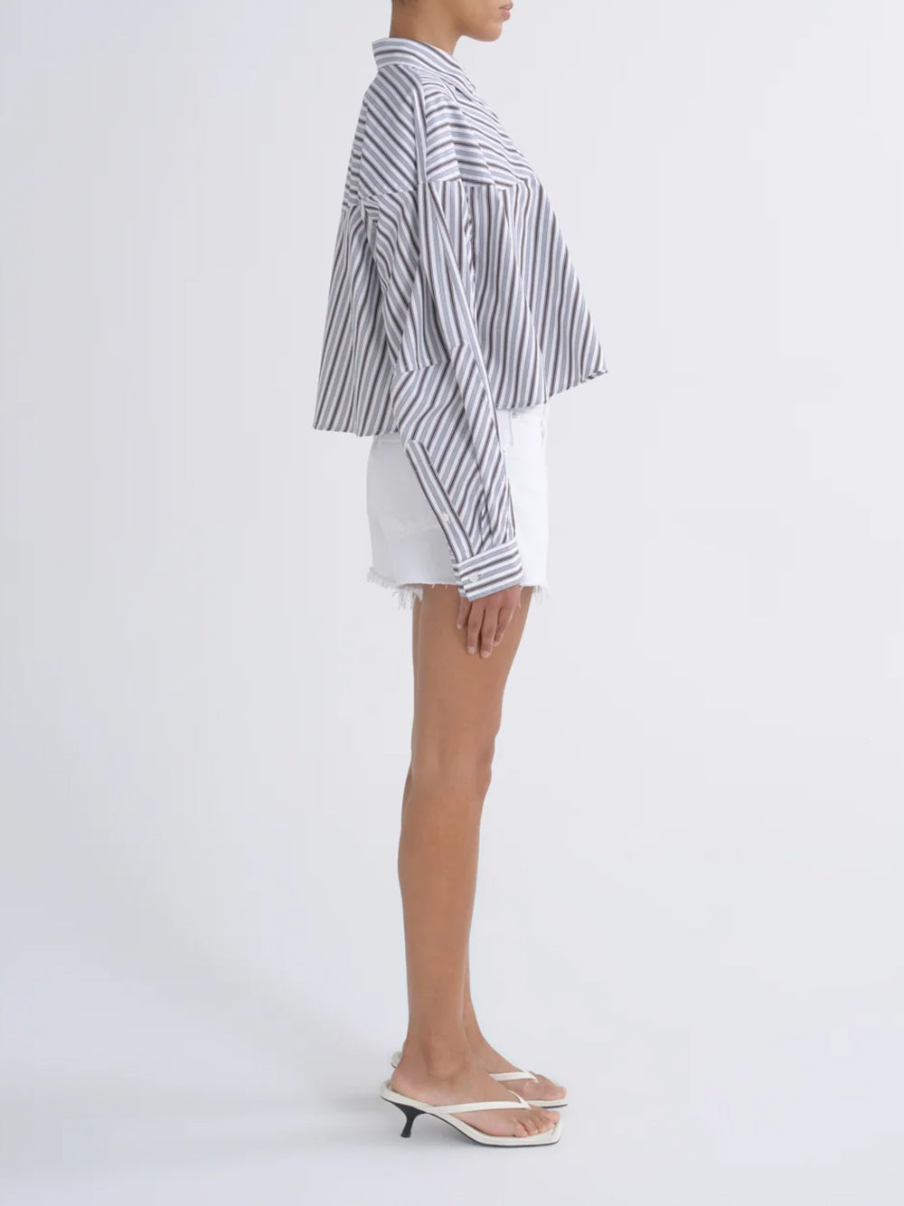 AGOLDE-parker short in marshmallow-