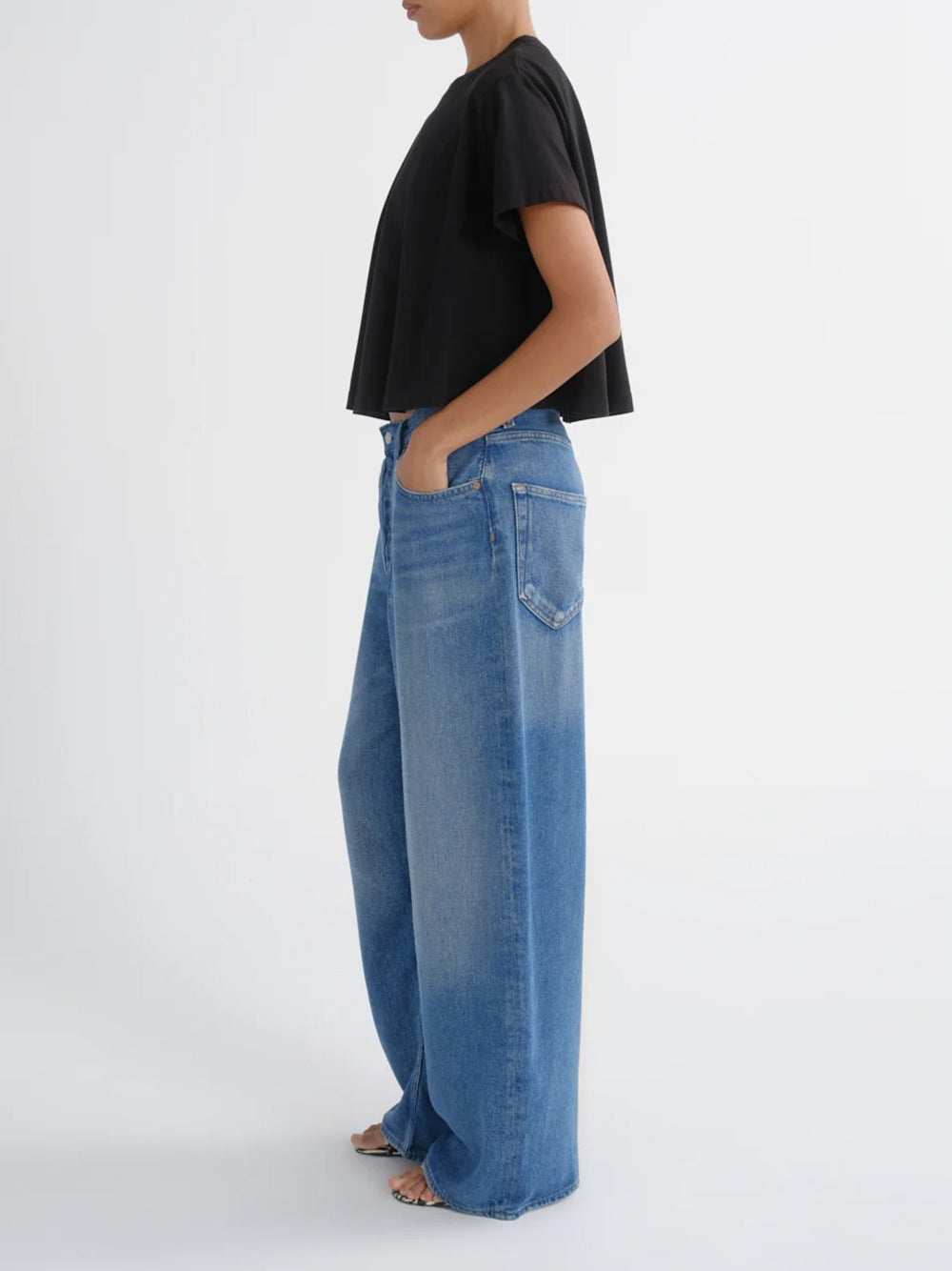 AGOLDE-rounded baggy in expression-