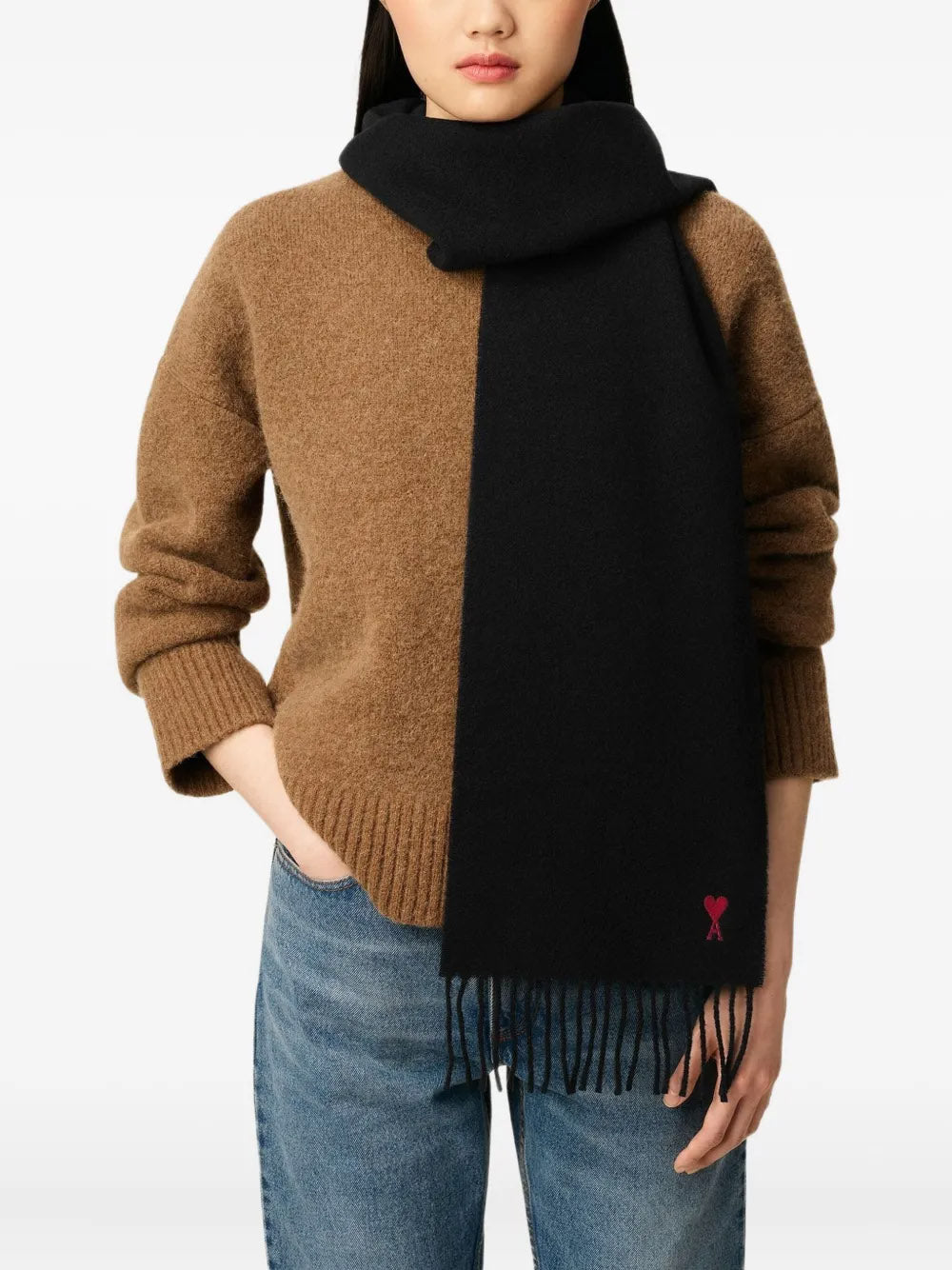 AMI PARIS-Sciarpa in lana con logo ricamato e frange-