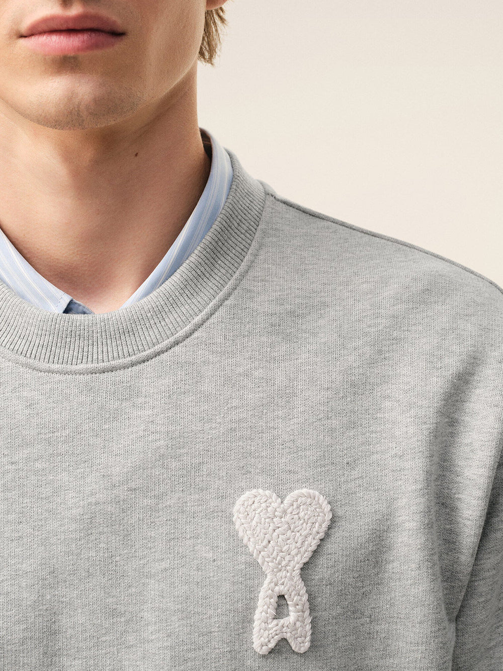 AMI PARIS-CREWNECK CLASSIC FIT-