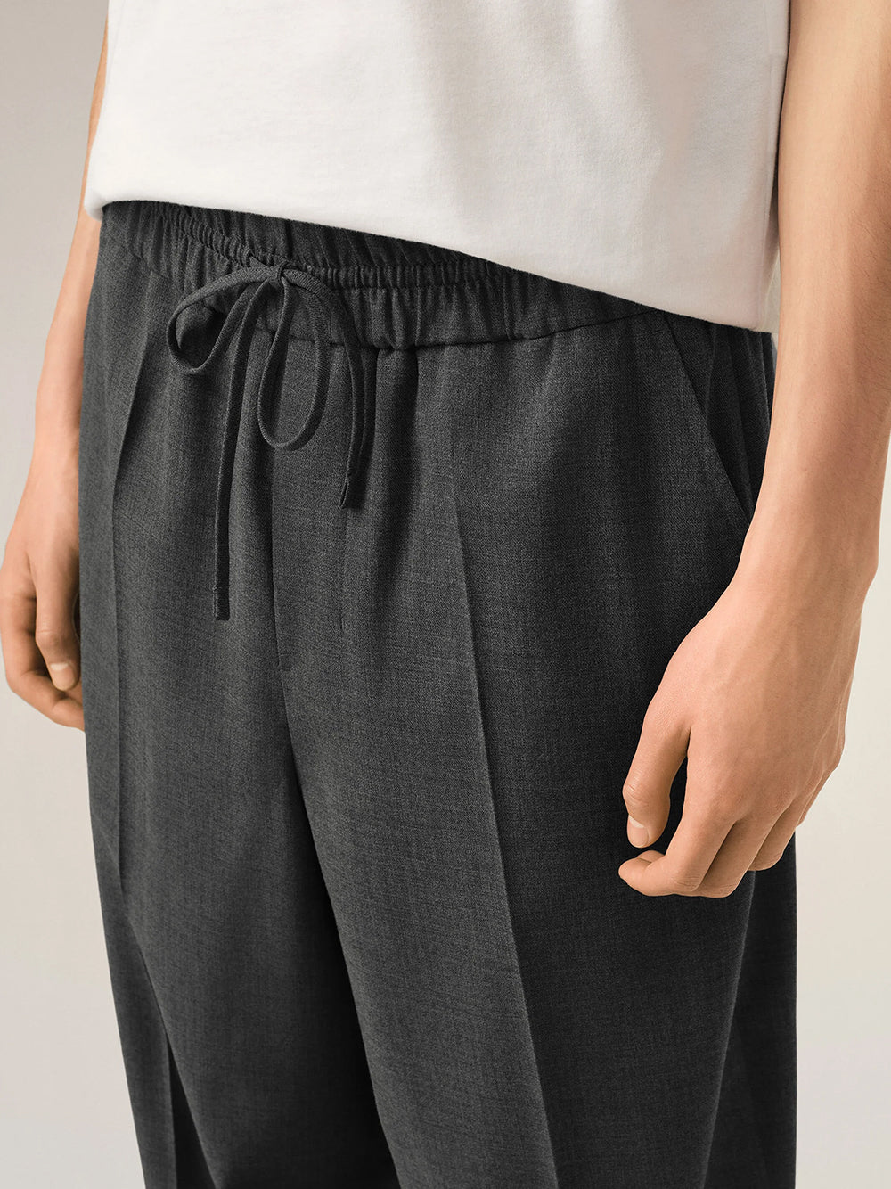 ELASTICATED TROUSERS