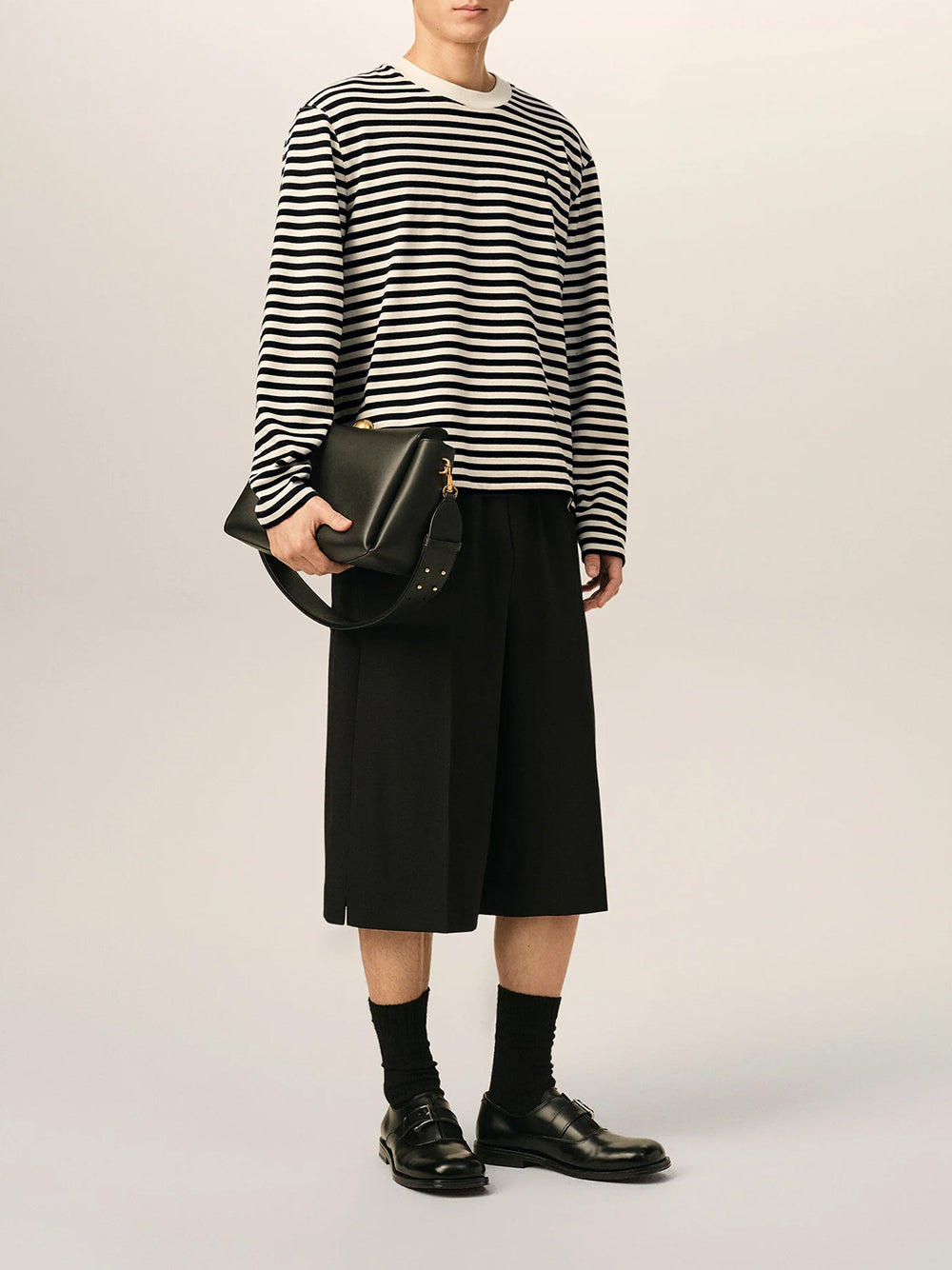 LONG SLEEVES STRIPED TSHIRT