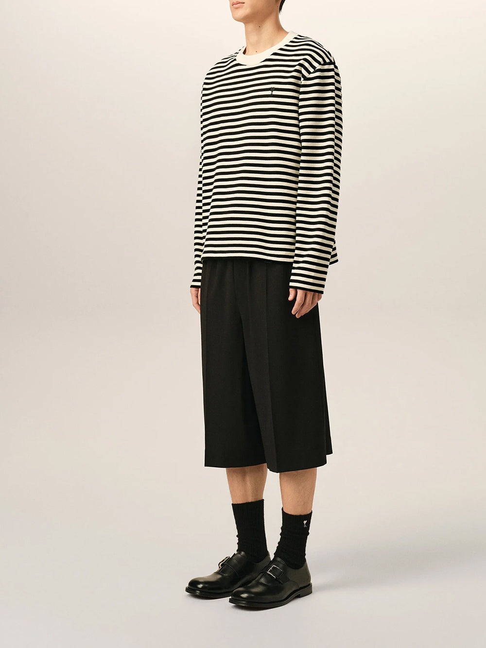 LONG SLEEVES STRIPED TSHIRT