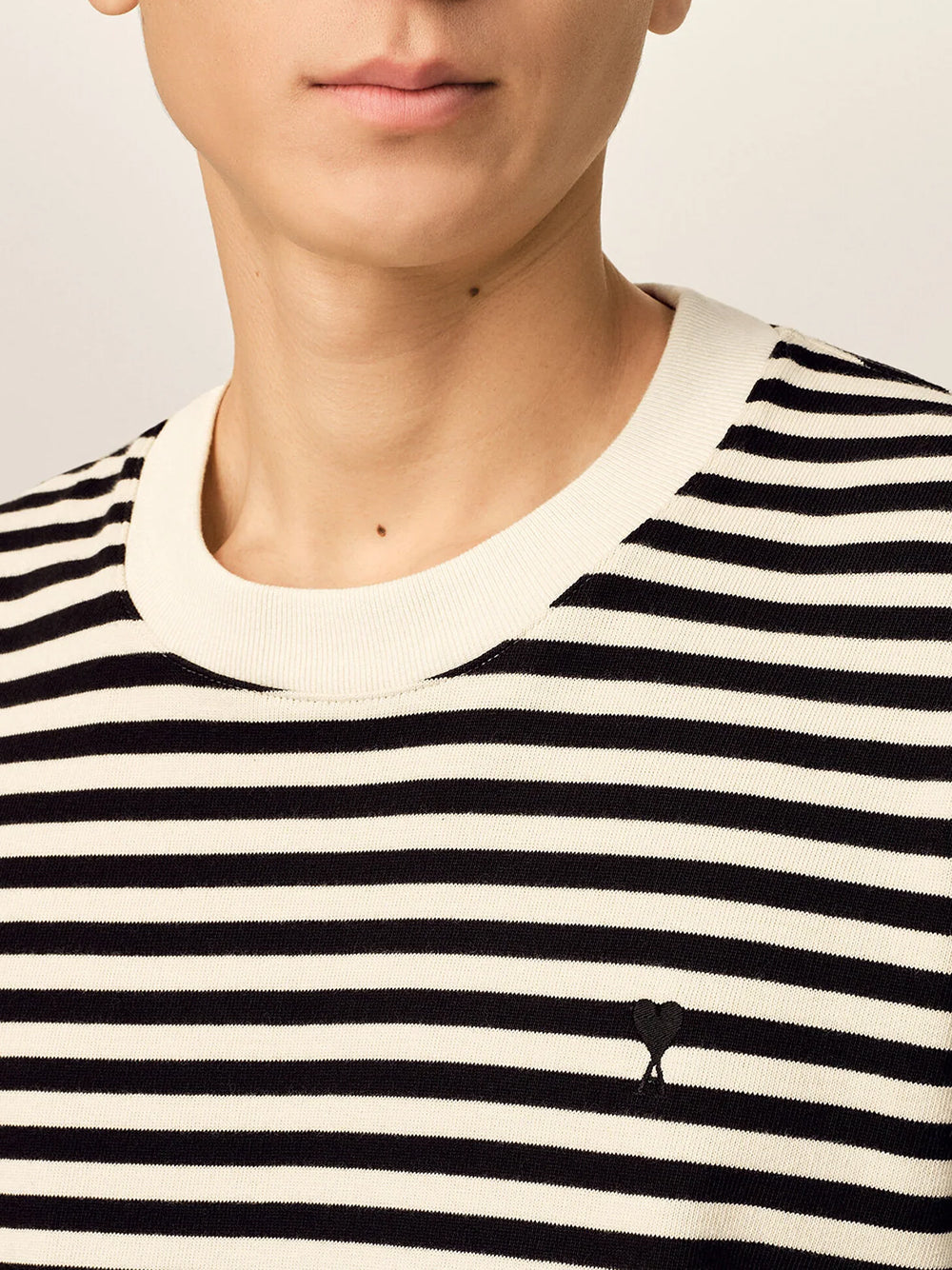 LONG SLEEVES STRIPED TSHIRT