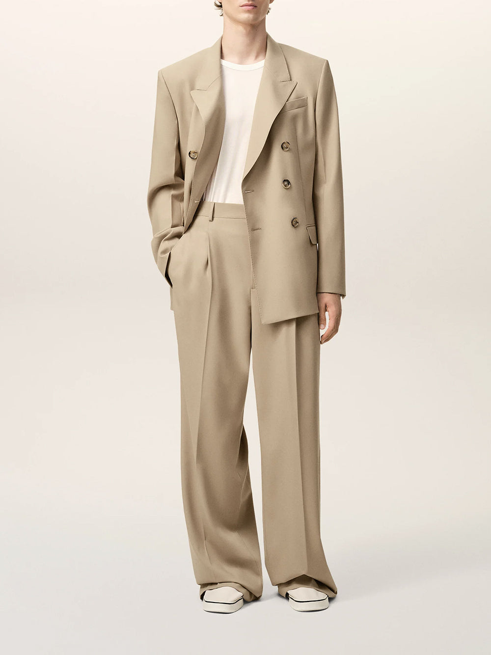 AMI PARIS-LOW WAIST WIDE TROUSERS WITH TWO PLEATS-
