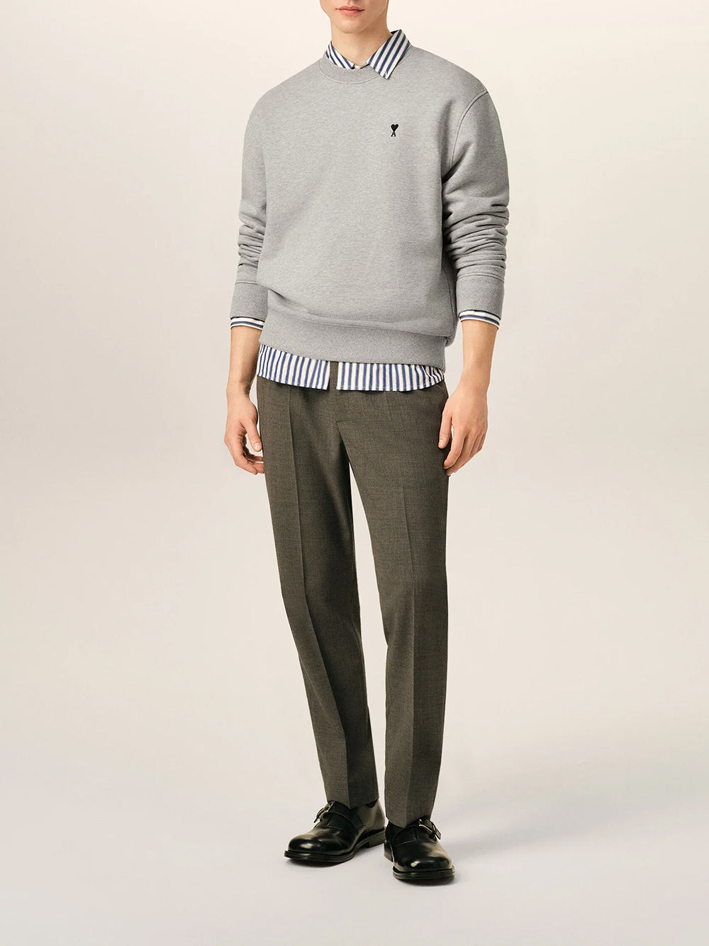AMI PARIS-SWEATSHIRT WITH CONTRASTED AMI DE COEUR-