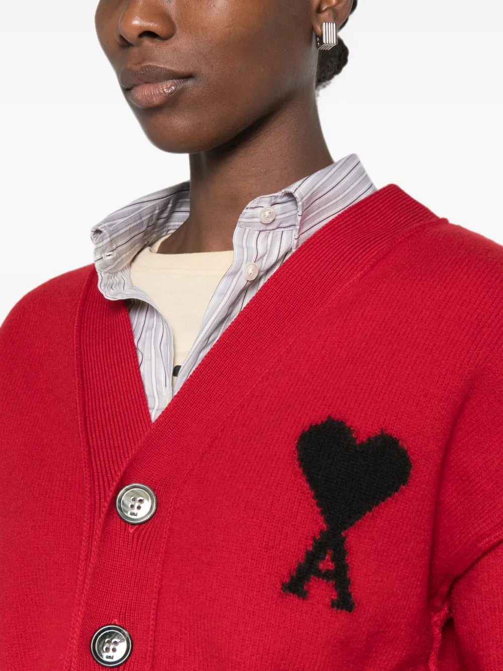 V NECK CARDIGAN WITH CONTRASTED AMI DE COEUR