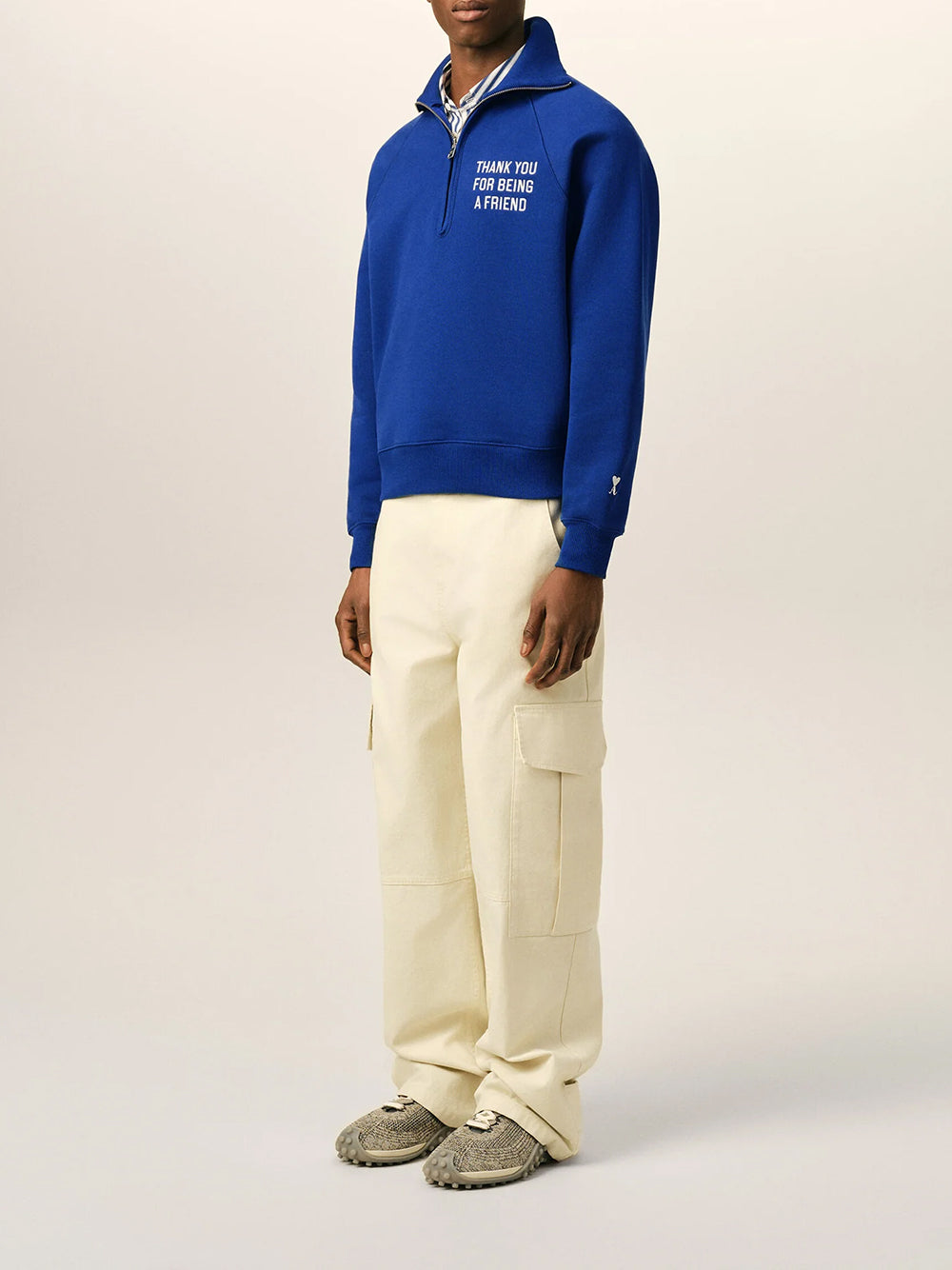 ZIPPED SWEATSHIRT