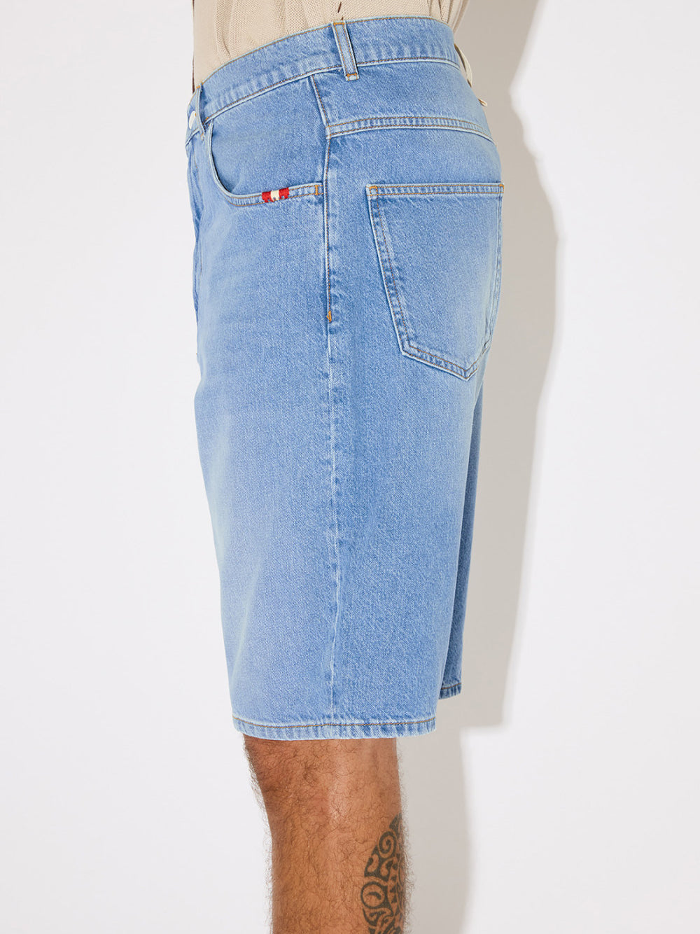 AMISH-BERMUDA TOMMY LIGHT-
