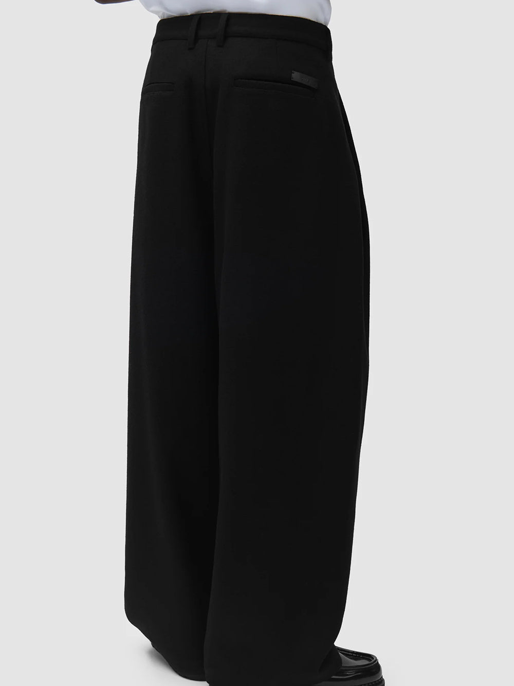 ARTE ANTWERP-Wool Plead Pants-