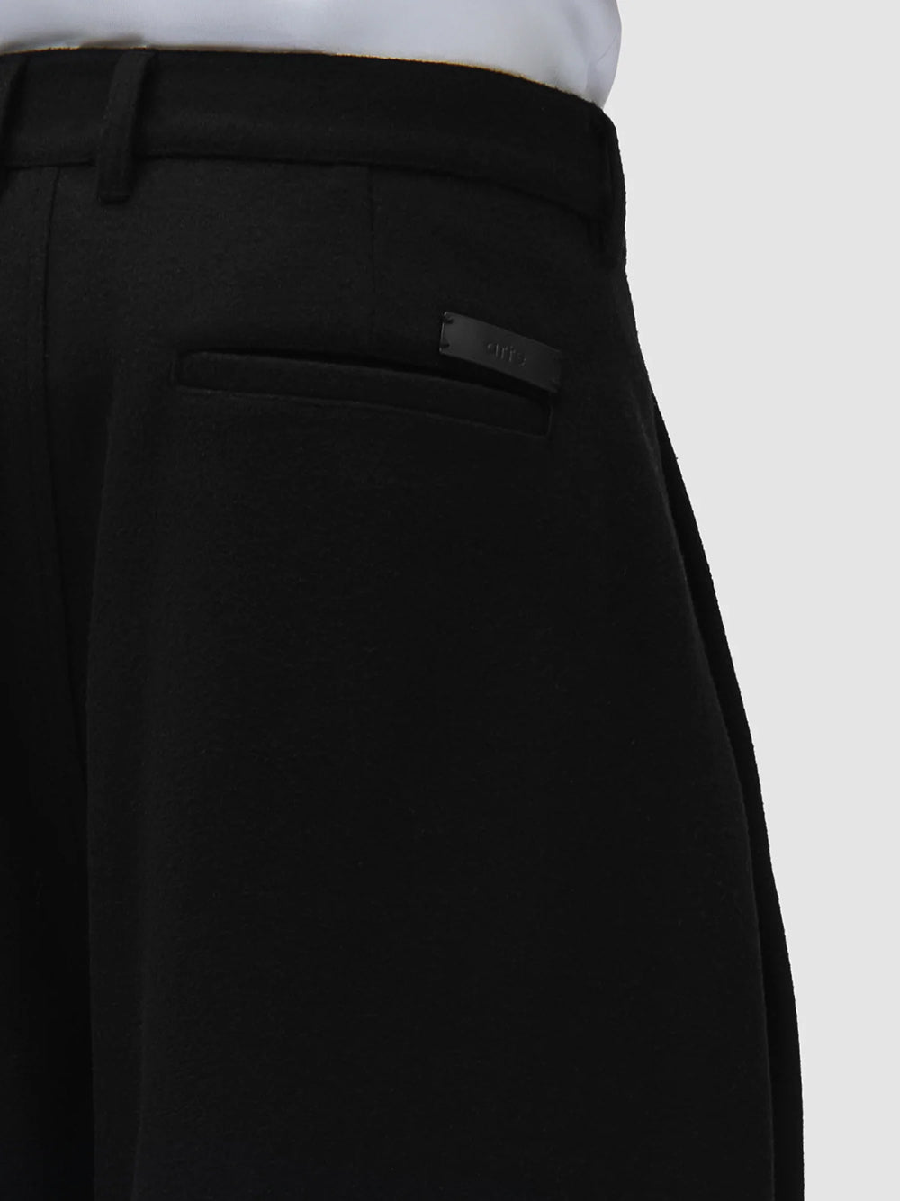 ARTE ANTWERP-Wool Plead Pants-