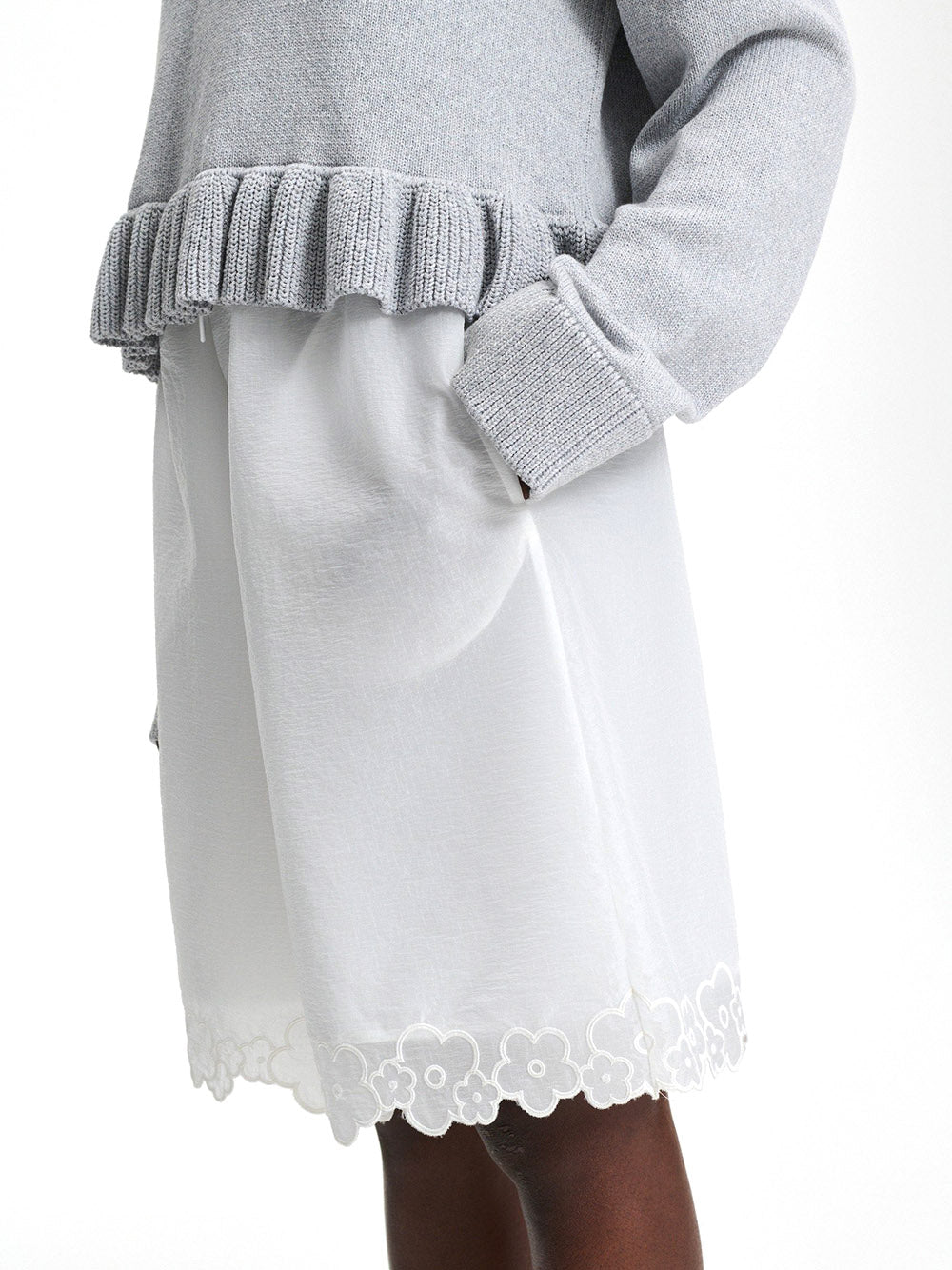 CECILIE BAHNSEN-ARYA SHORTS EMBROIDERED RIPSTOP WHITE-