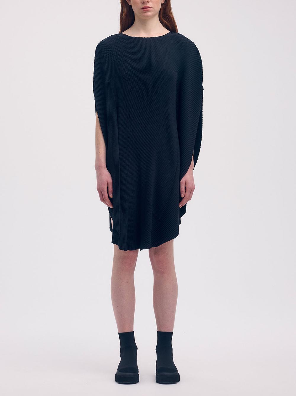 ISSEY MIYAKE-ORBICULAR PLEATS-