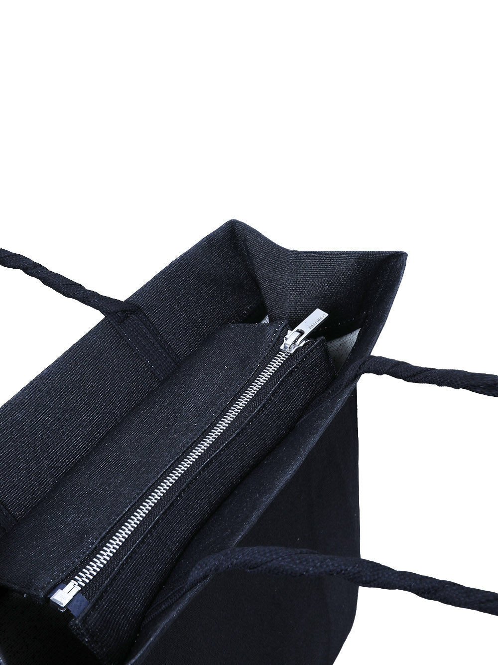 ISSEY MIYAKE-THIS IS A PAPER BAG-