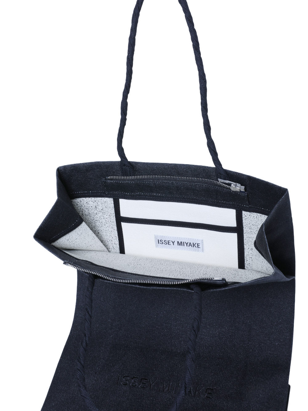 ISSEY MIYAKE-THIS IS A PAPER BAG-