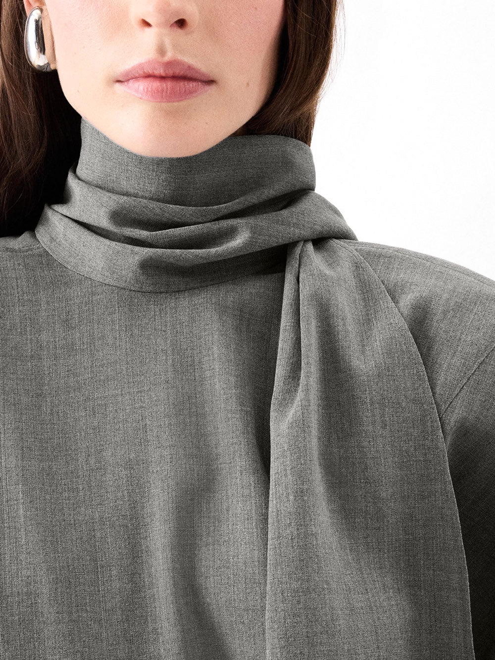 JACQUEMUS-LA BLOUSE CHALE-