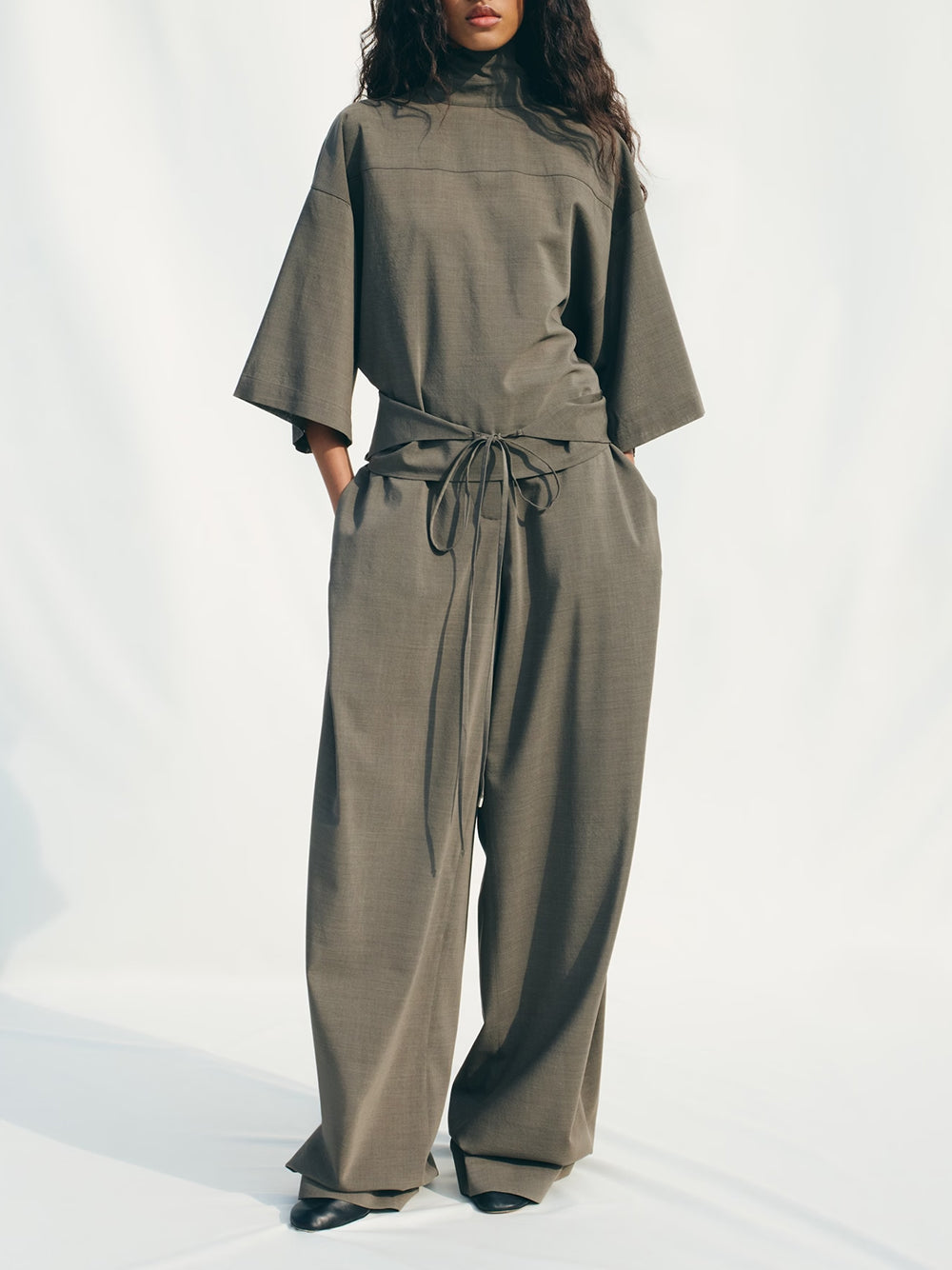 JACQUEMUS-LA BLOUSE HAVANA-