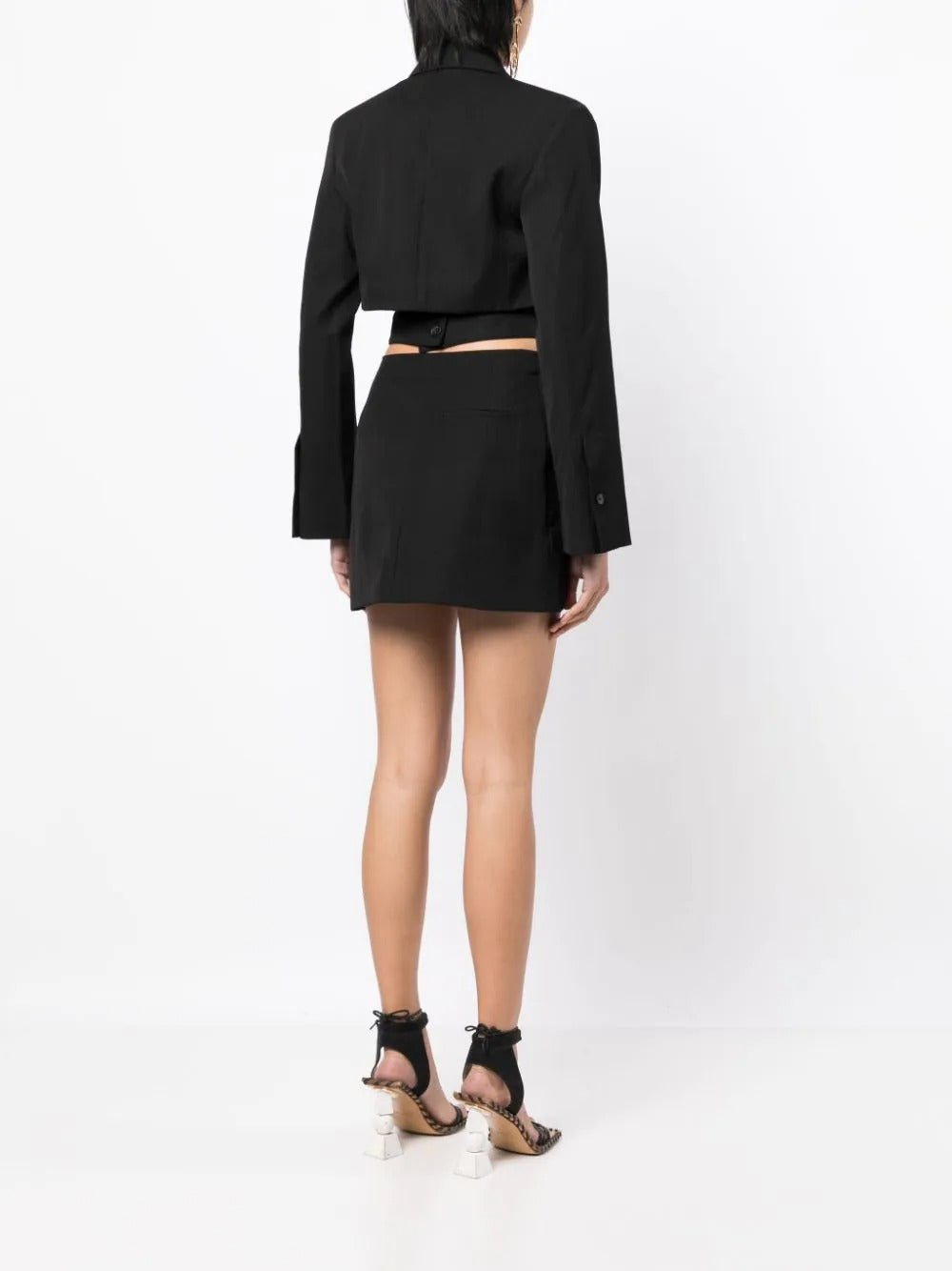 JACQUEMUS-LA ROBE BARI-221DR016 1333 990