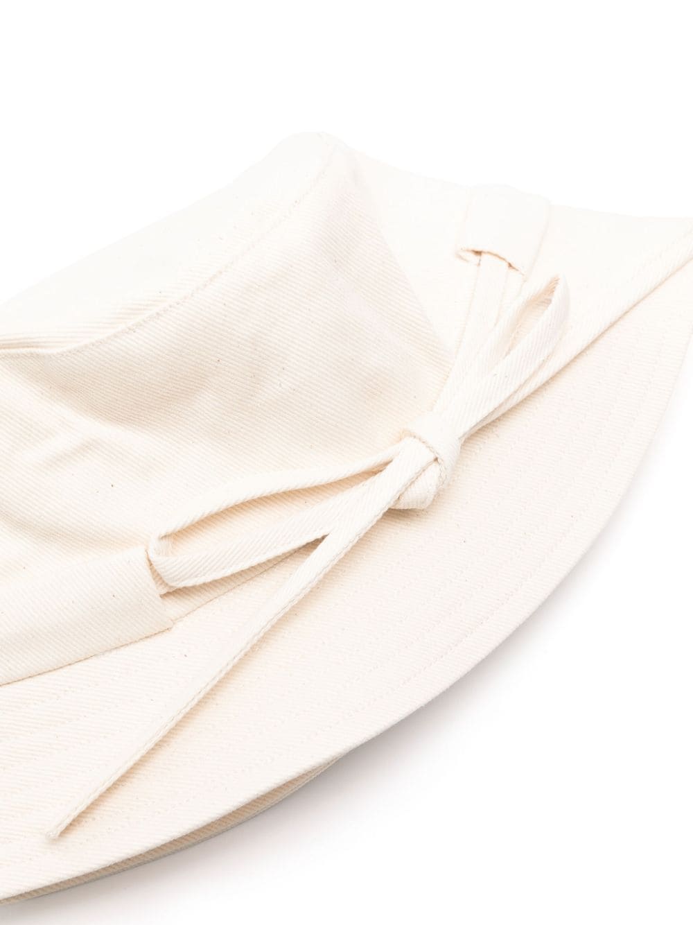 JACQUEMUS-LE BOB GADJO-