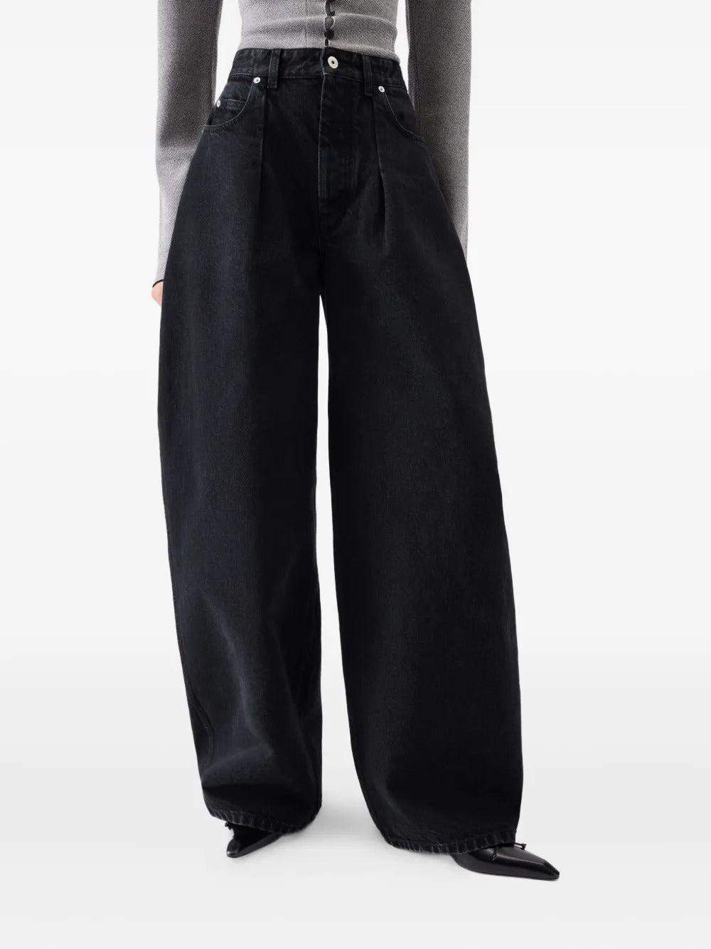 JACQUEMUS-LE DE-NIMES OVALO-PAW00609AD00039 990 – Dope