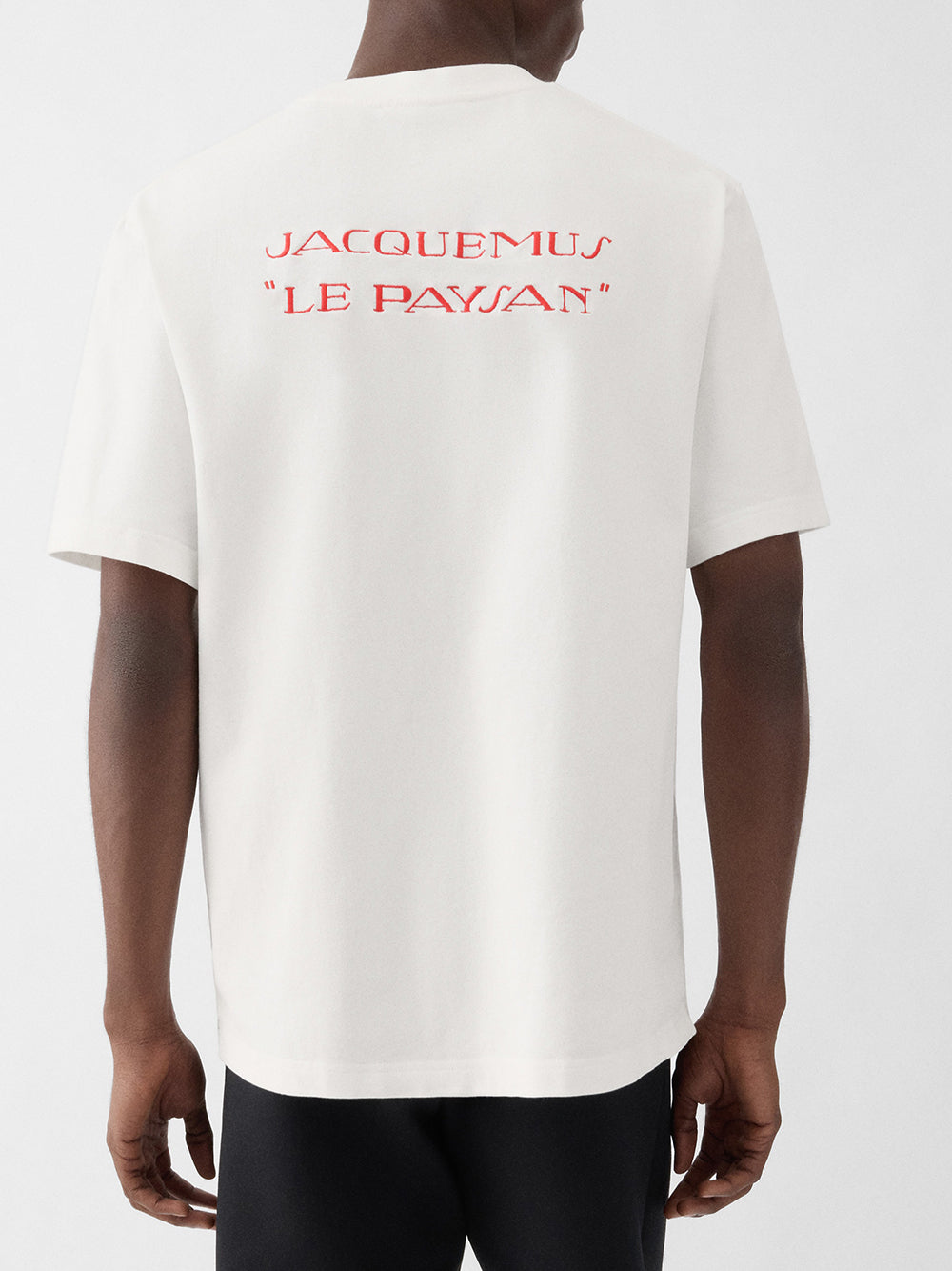 JACQUEMUS-LE TSHIRT DE COLLECTION-