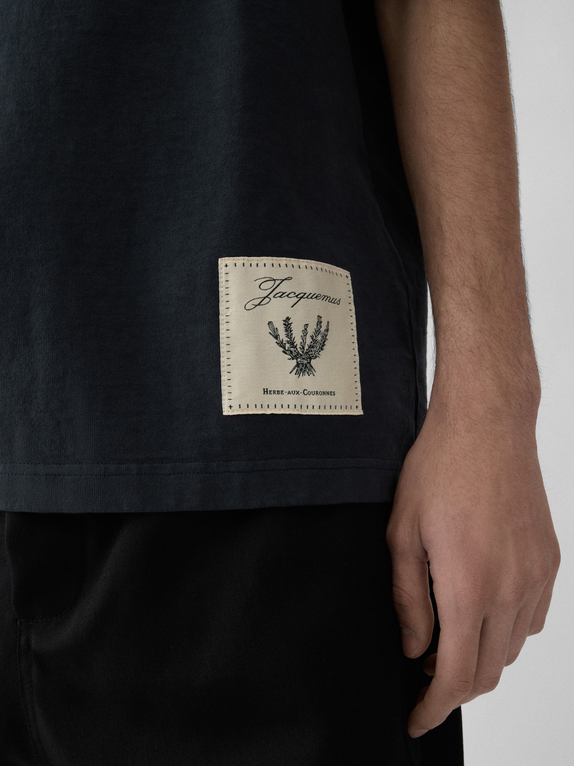 JACQUEMUS-LE TSHIRT TORNEO MC-