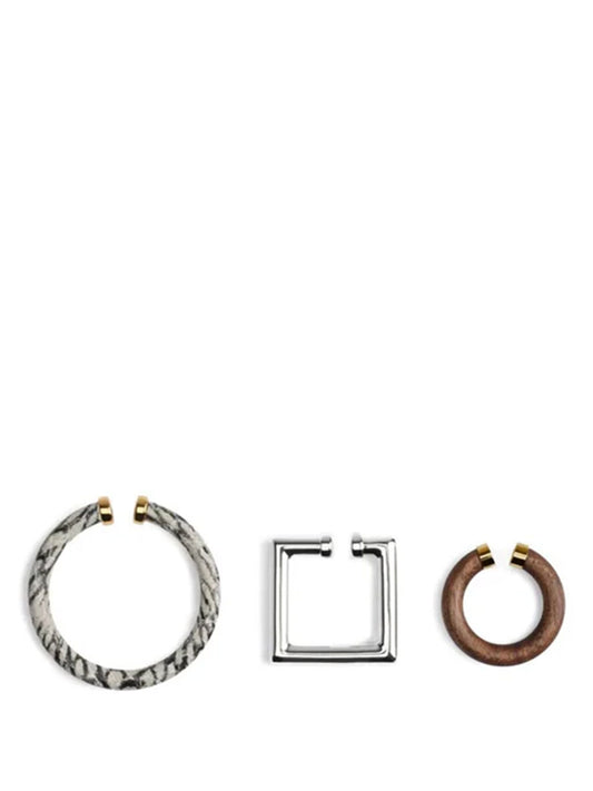 LES BIJOUX D`OREILLE