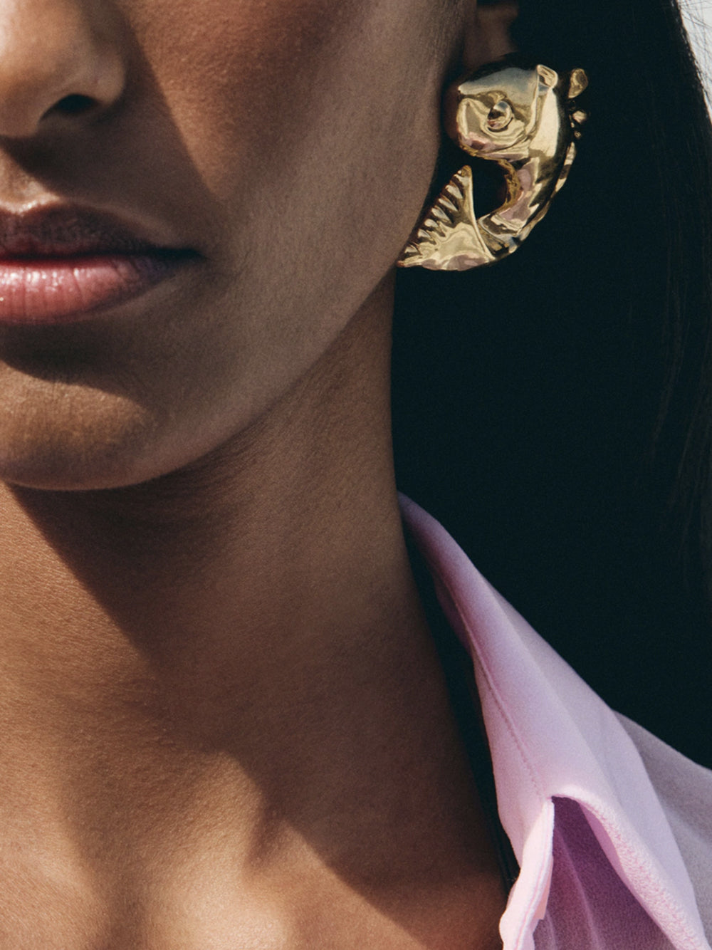 JACQUEMUS-LES BOUCLES POISSON-