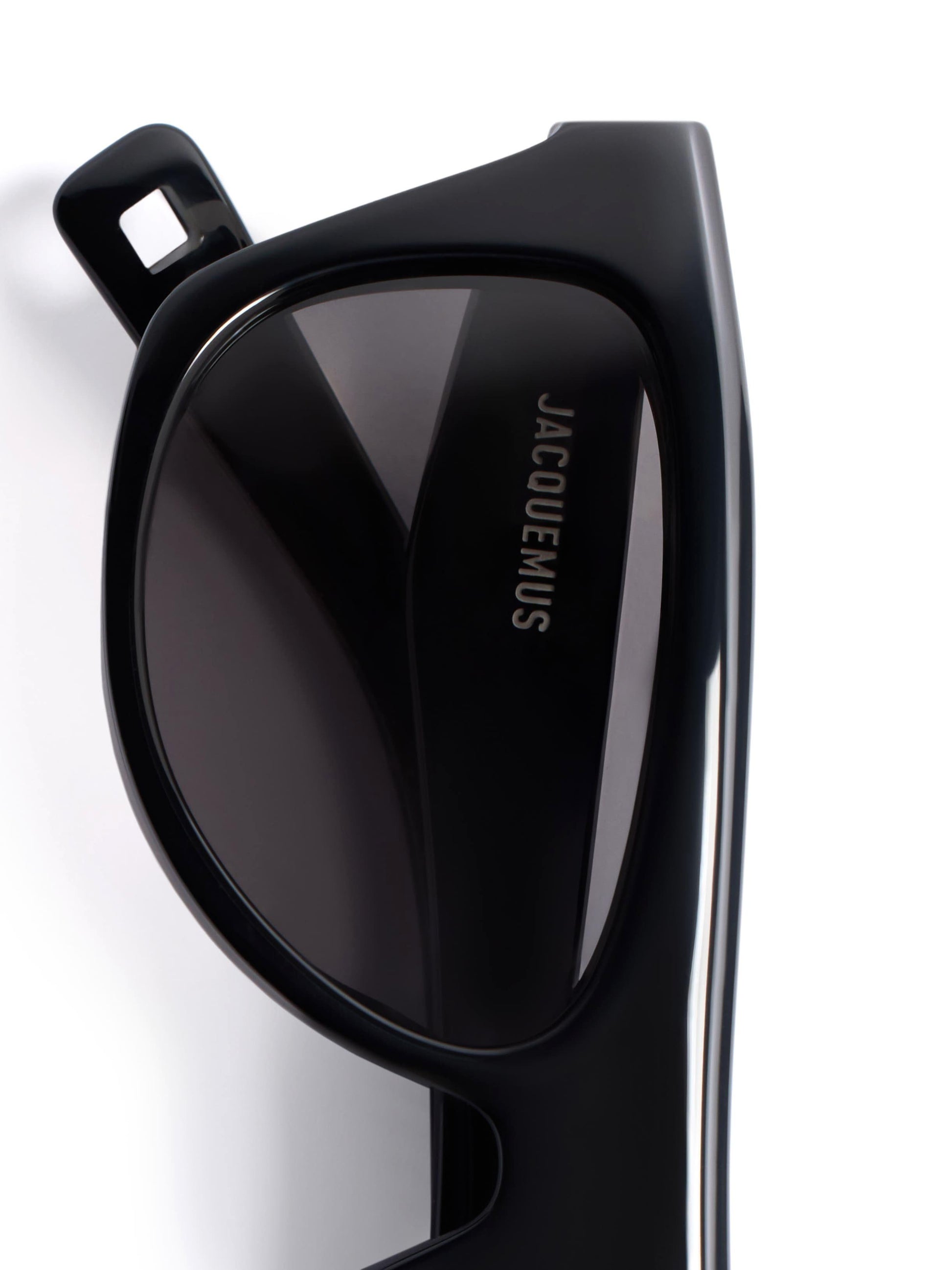 JACQUEMUS-LES LUNETTES PASADENA-