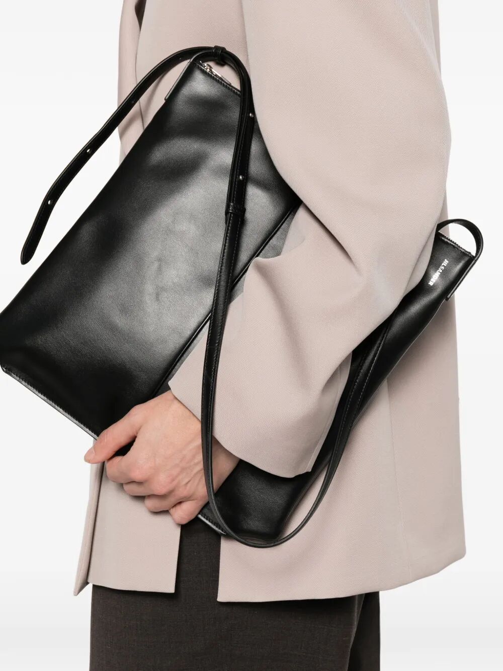 JIL SANDER-Linea zip leather crossbody bag-J08WG0063P9046 001 – Dope