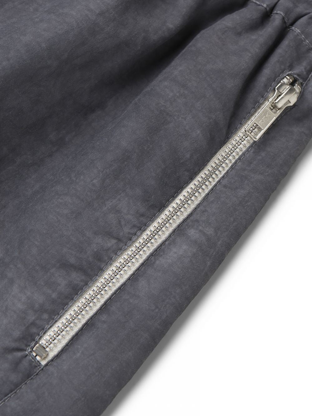 LC23-WASHED NYLON SHORTS-