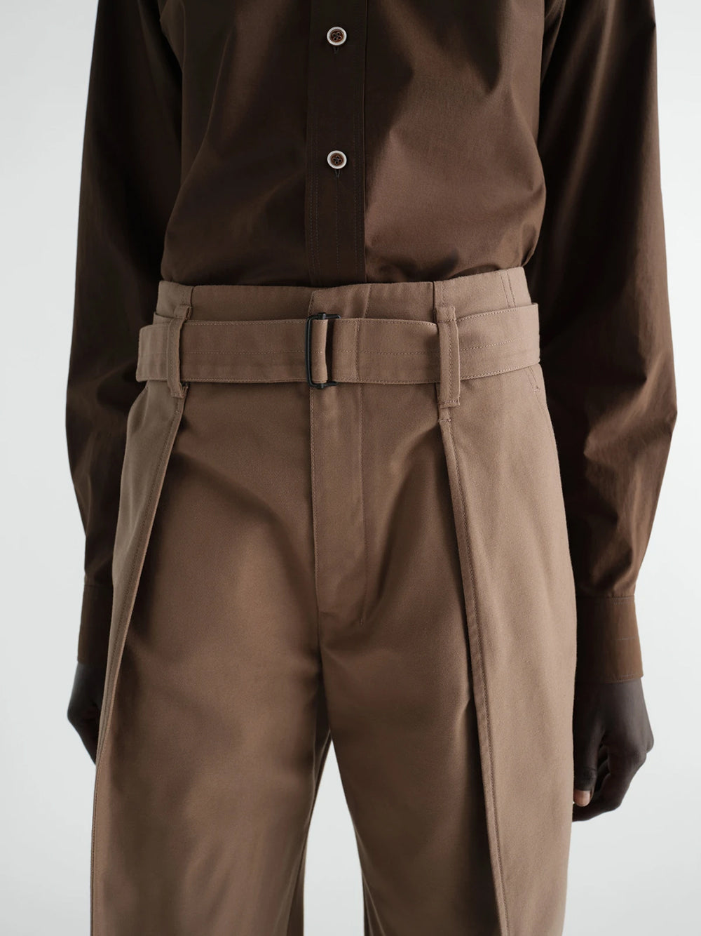 CURVED PANTS