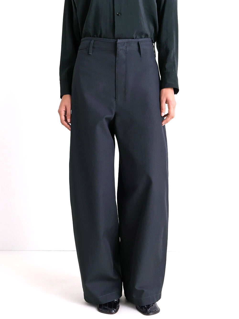 lemaire loose fit chino サイズ48 Lemaire Big Chino Pants Cotton Linen Gabardine Mastic – Neighbour