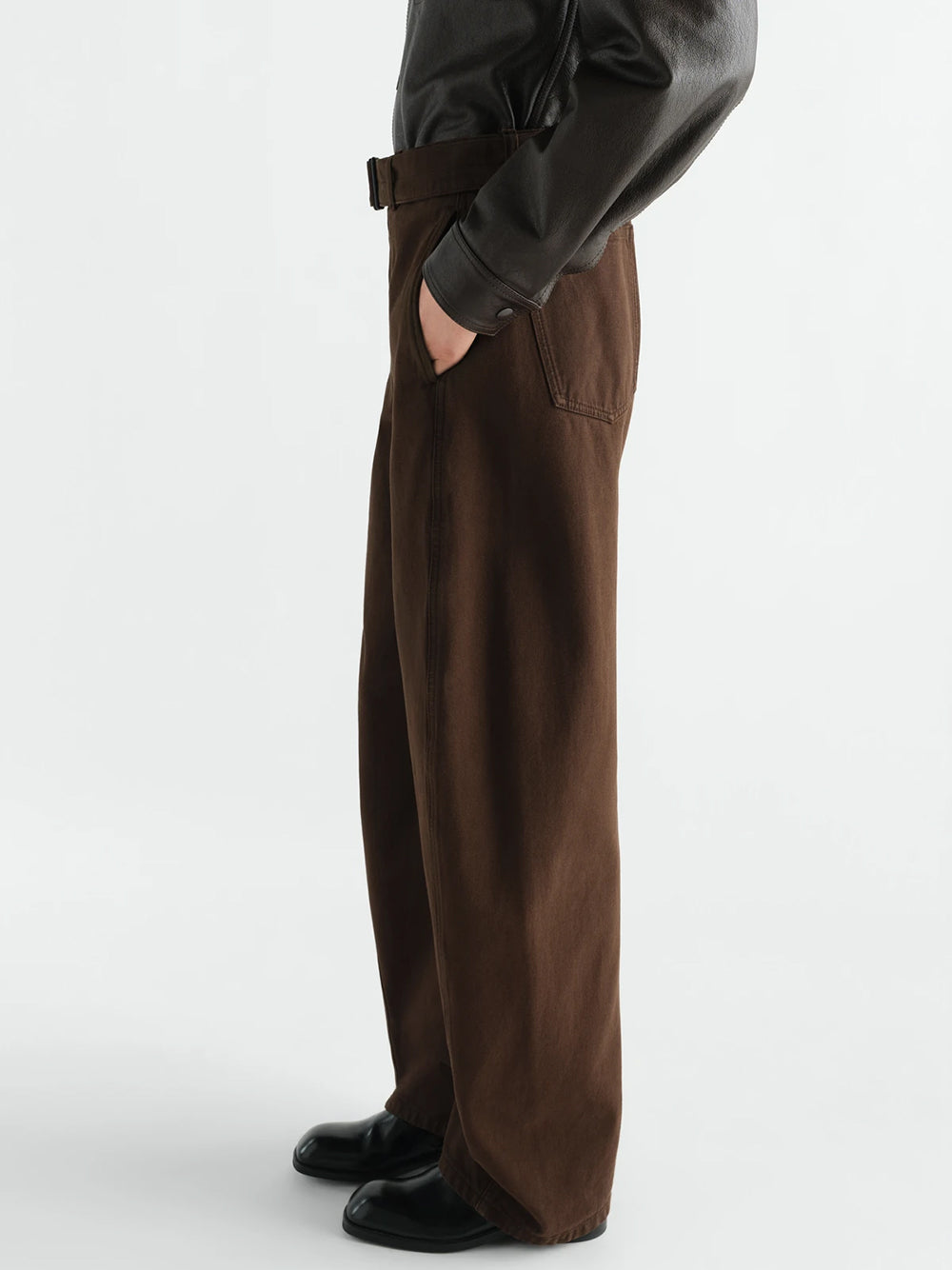 TWISTED BELTED PANTS