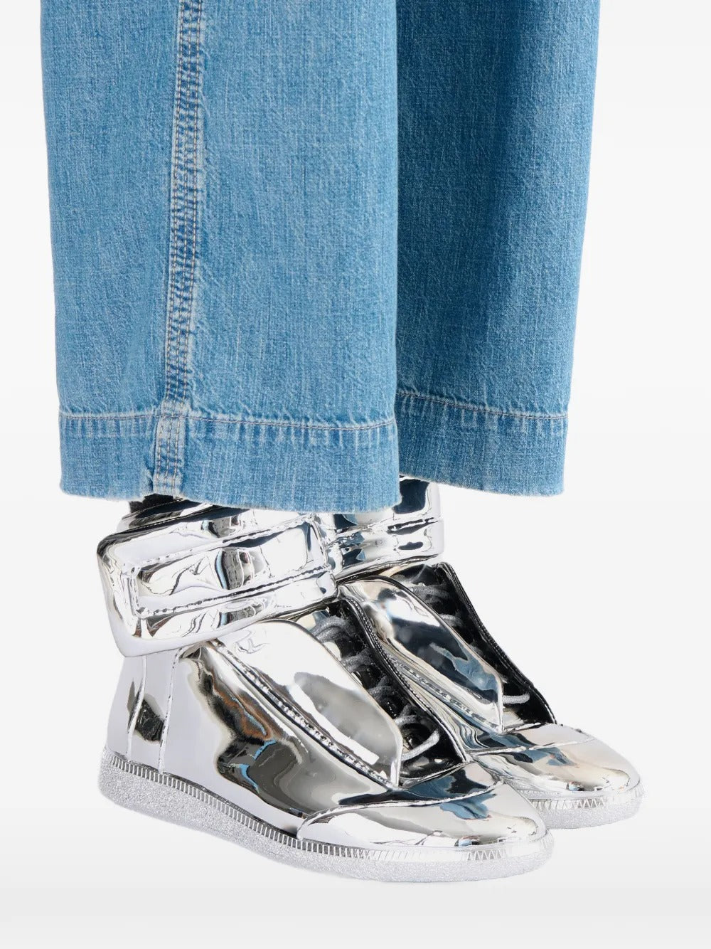 FUTURE MID-TOP
